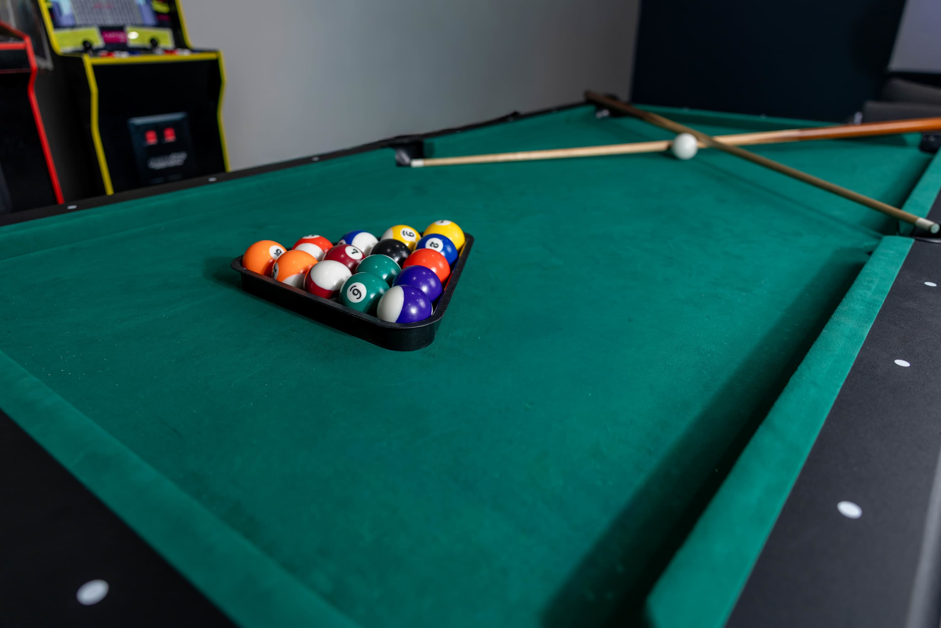 Hot Tub, Game Room, Fire Pit | Black Creek Lodge