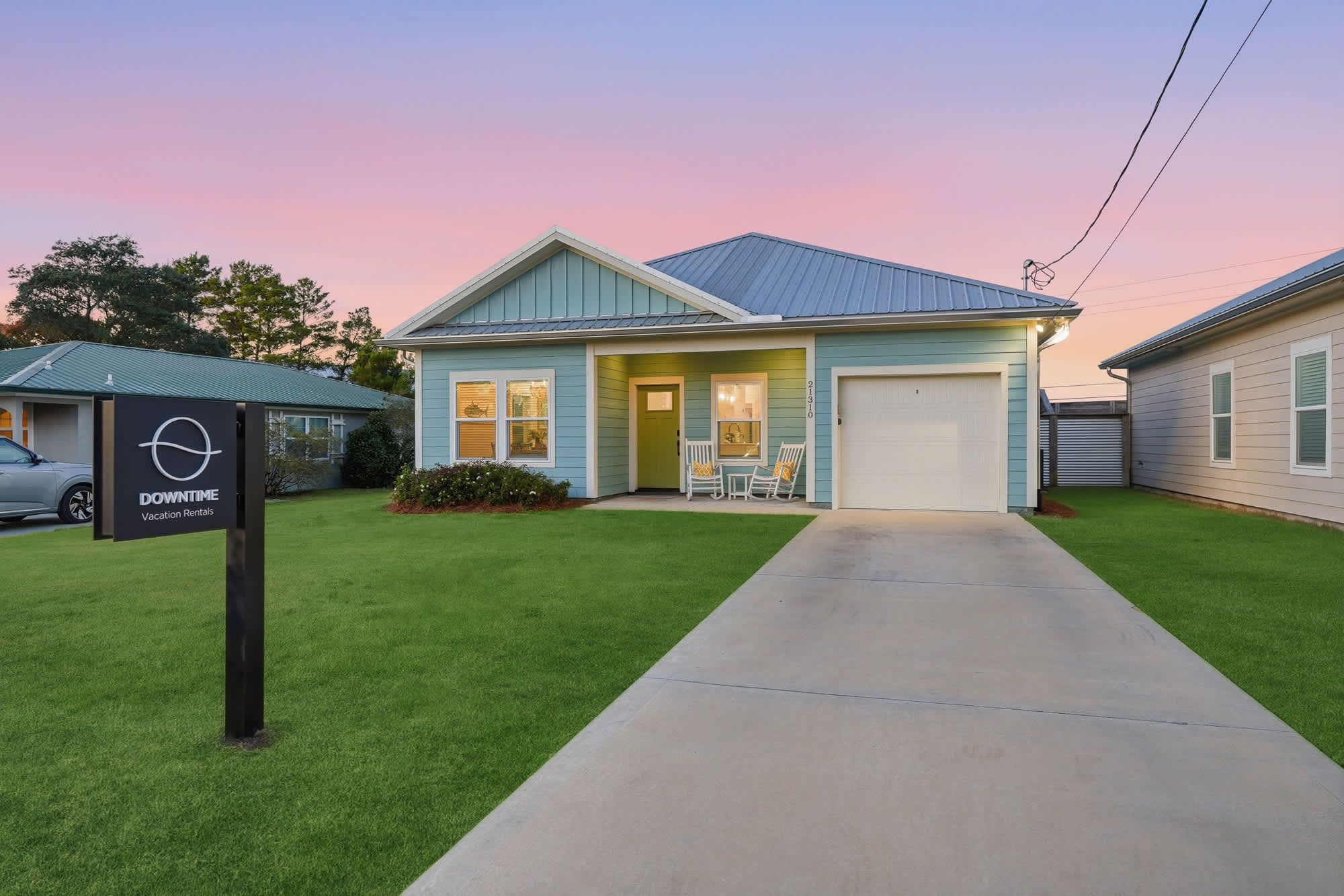 Coastal Coral Escape | Heated Pool, Close to Beach — Panama City Beach, FL — vacation rental