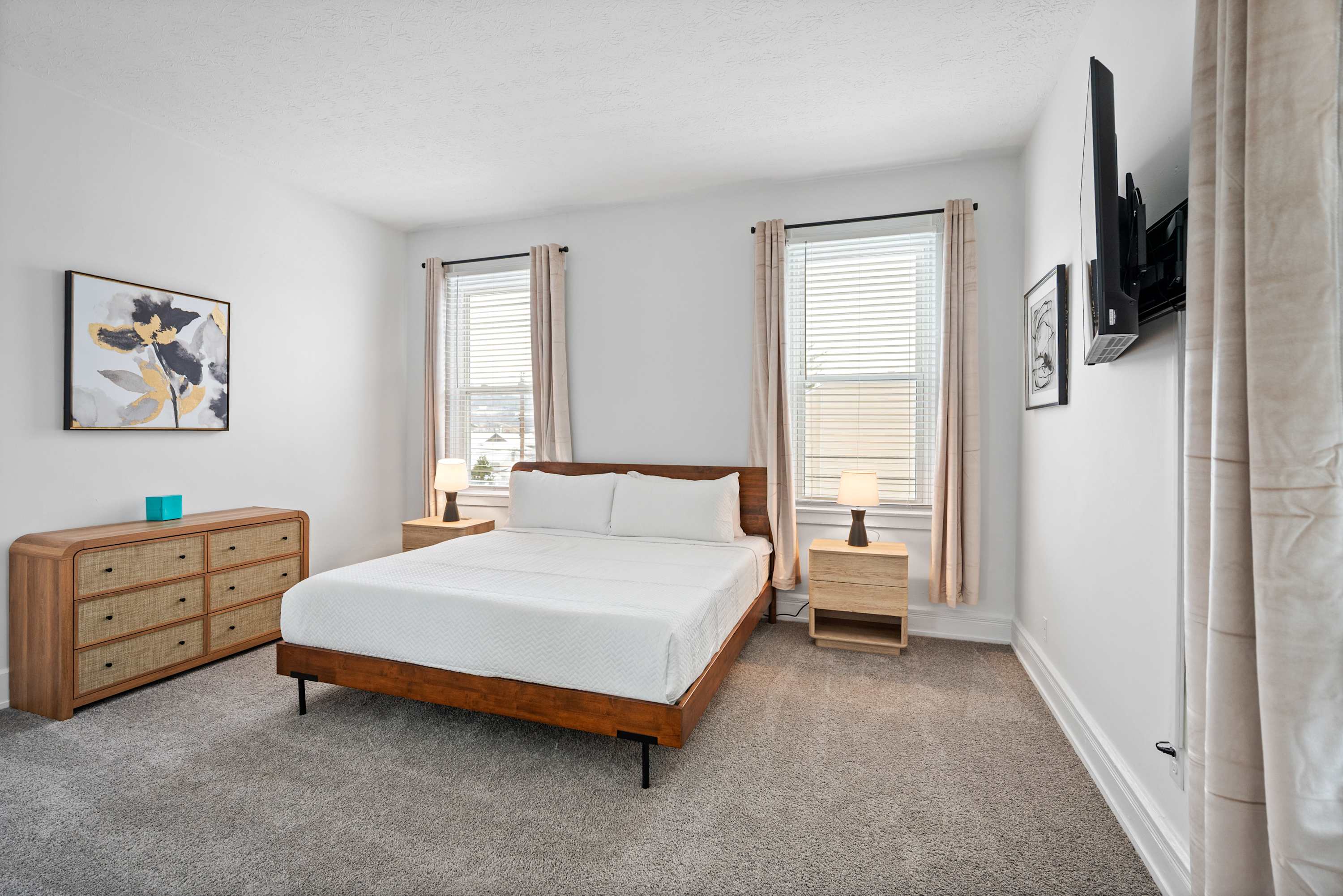 Unwind and enjoy your favorite shows in the king room