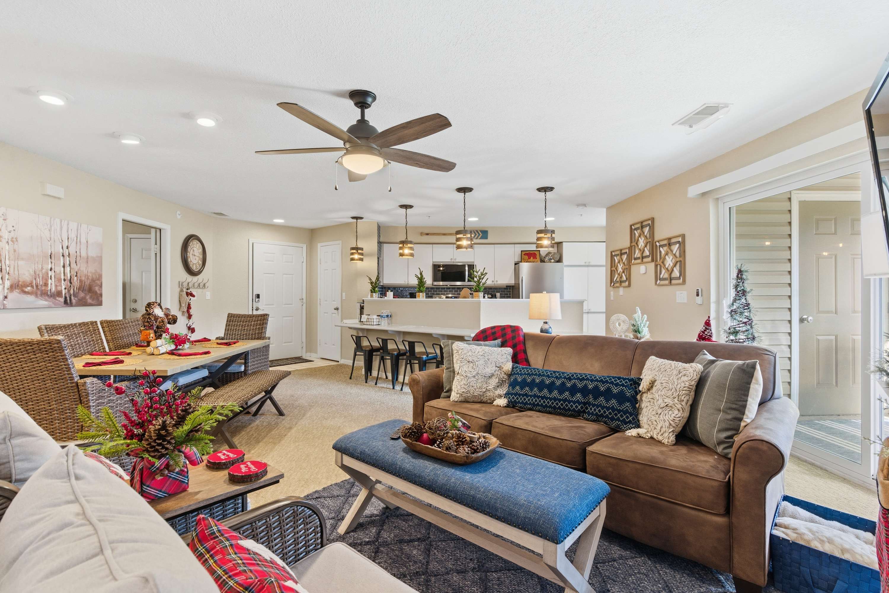 The Ozark Getaway Stay for 6