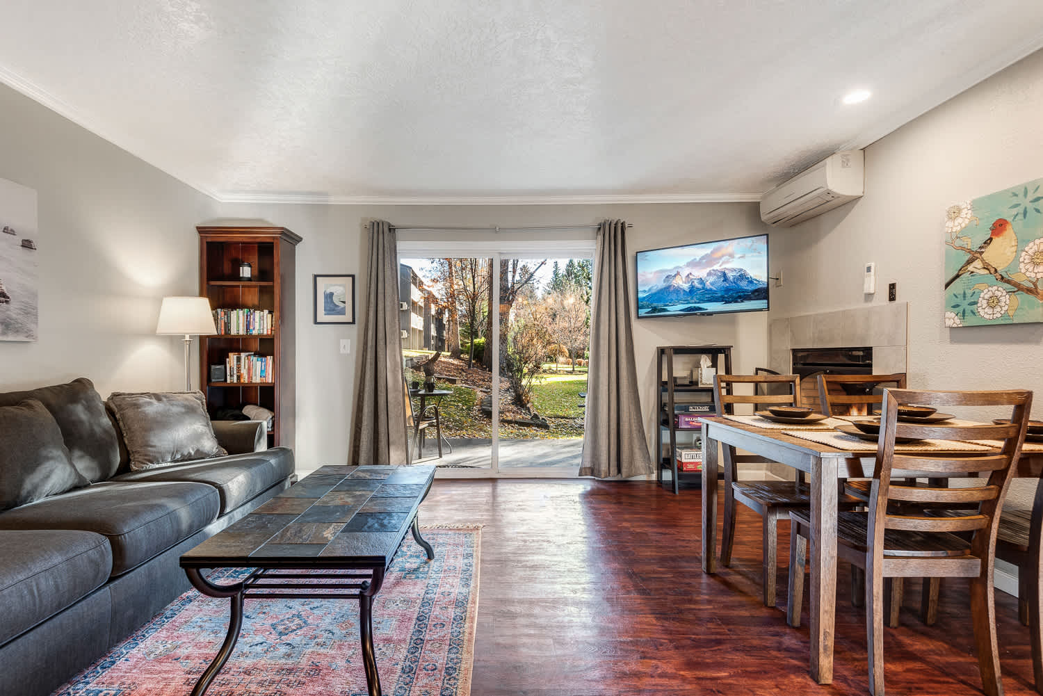 BBQ Ready Condo & Breweries in 10