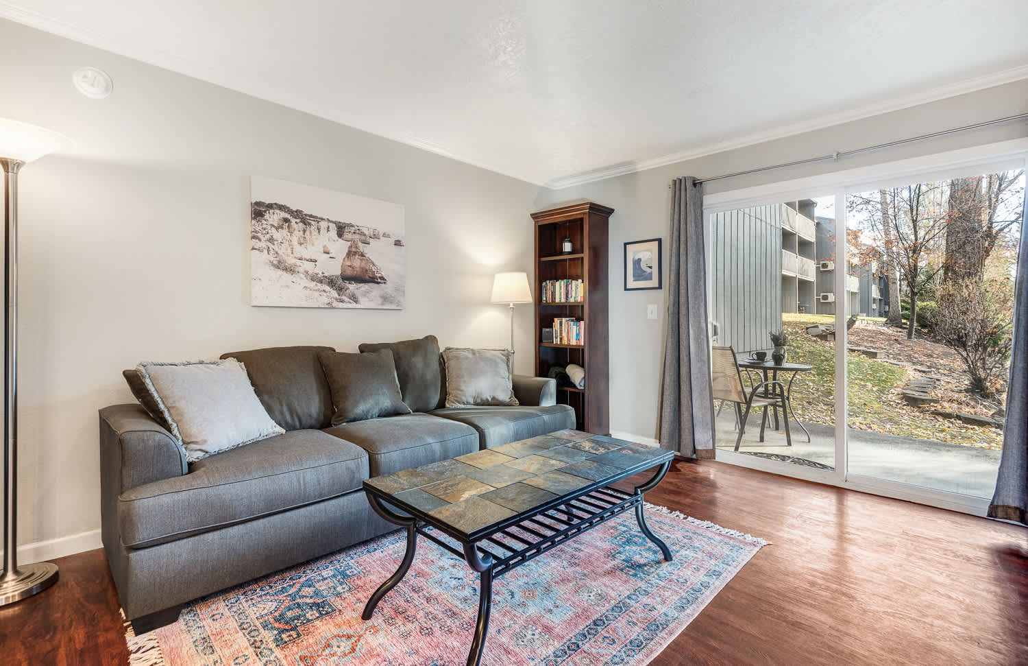 BBQ Ready Condo & Breweries in 10 4