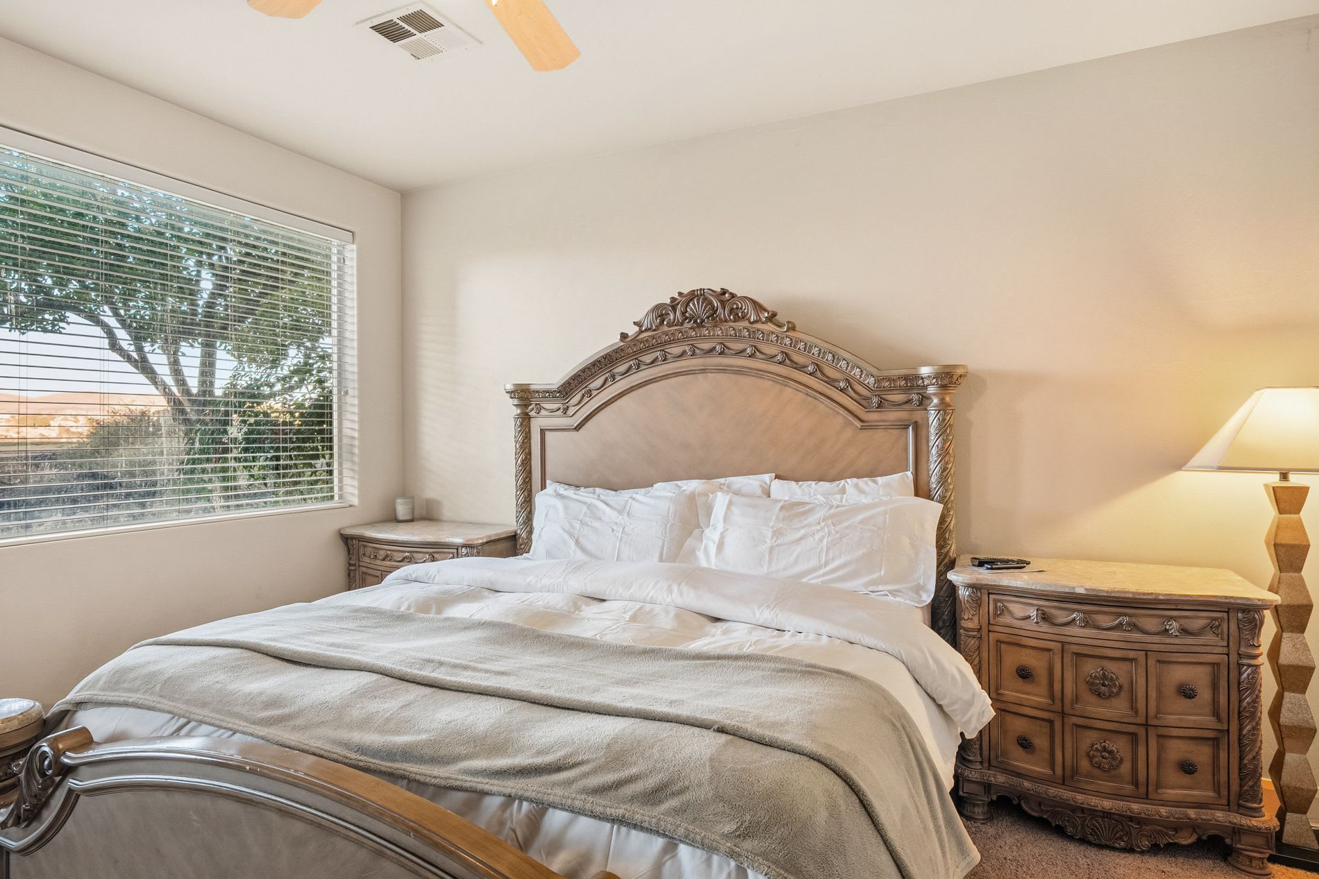 Master Bedroom – king bed and TV