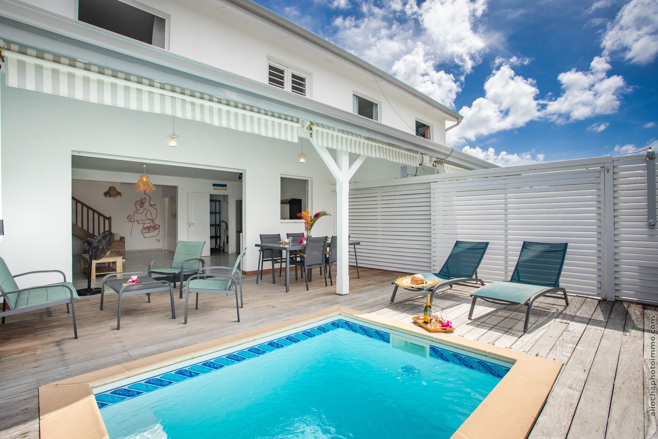 2-Bedroom House – Roro Marott – Pool with Sea View 3