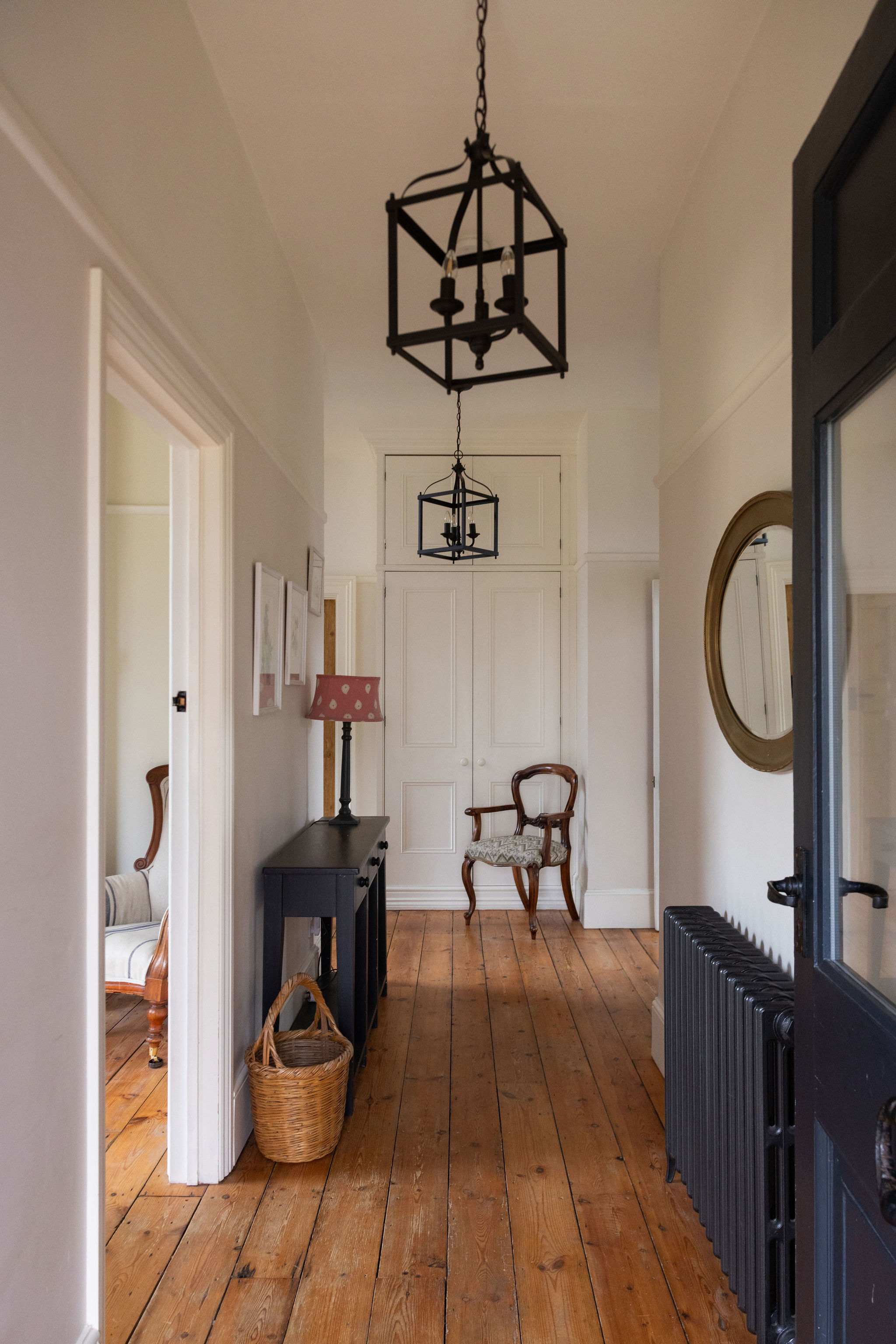 An entrance hall of dreams