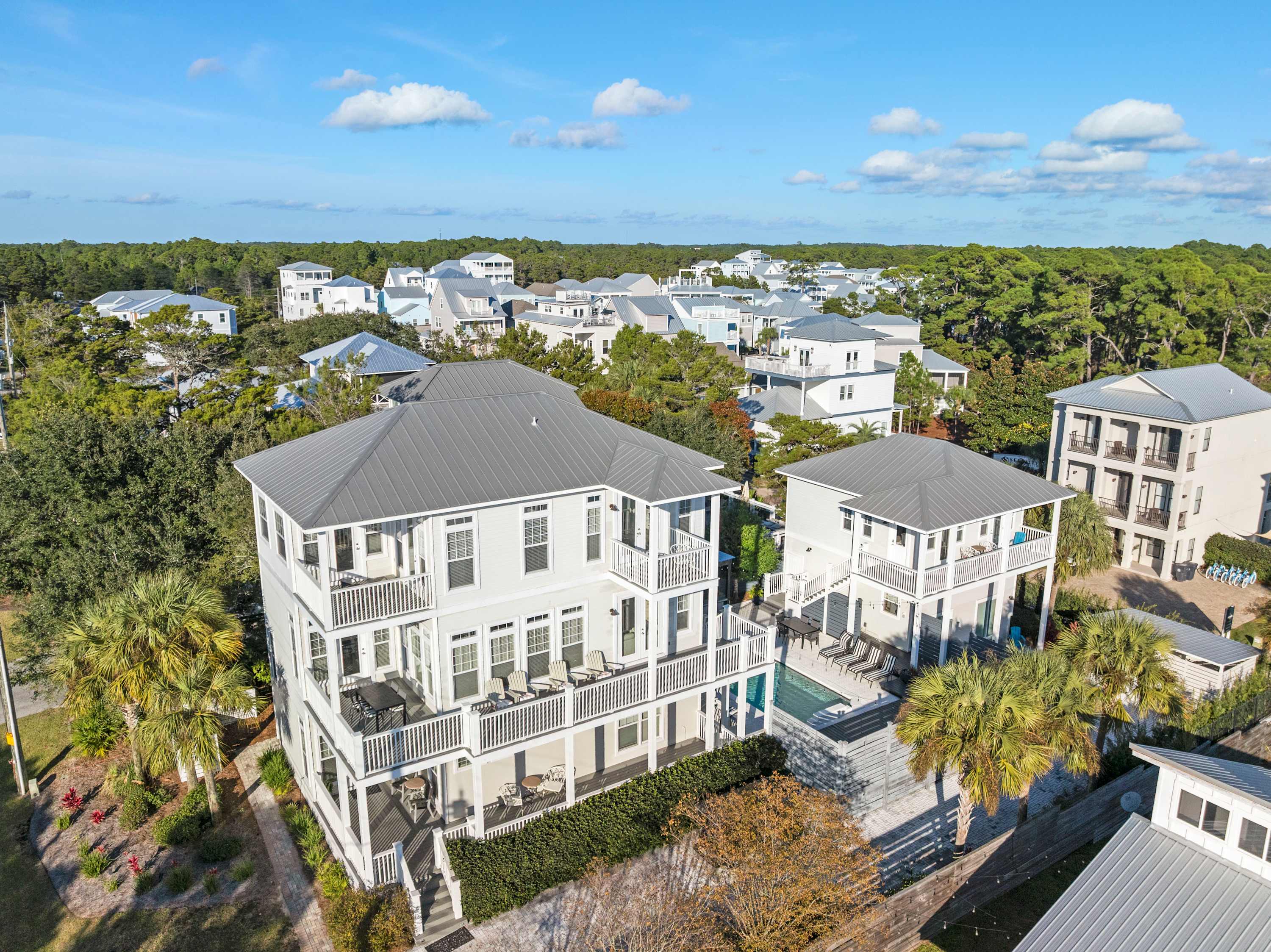 Beach View Mansion, Pool, LSV - Commanders Palace