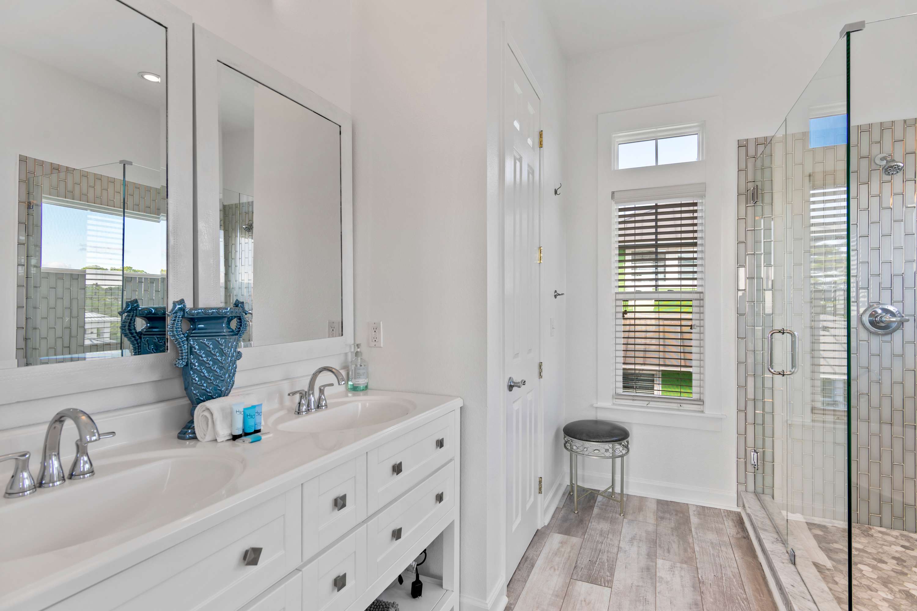 Beach View Mansion, Pool, LSV - Commanders Palace