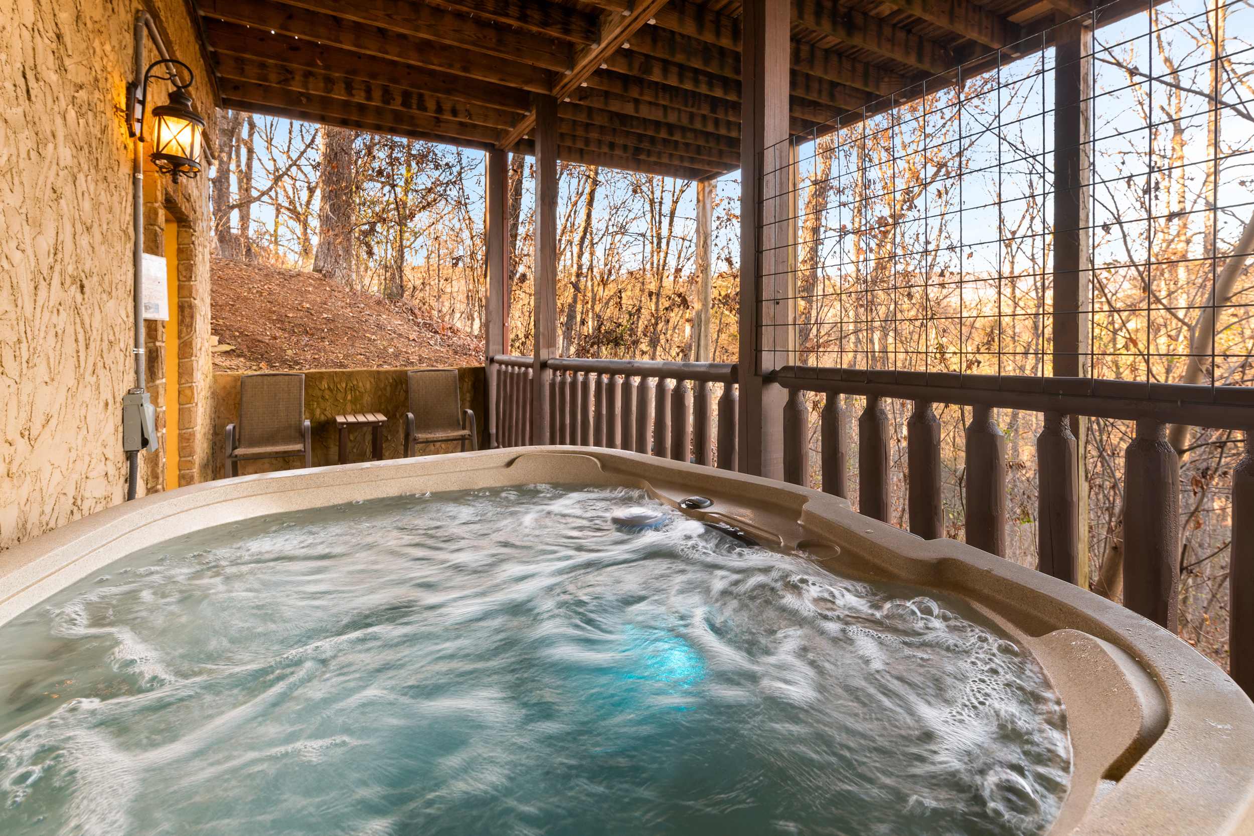 4BR & Game Loft w Hot Tub & Theater, Sleeps 12! 2