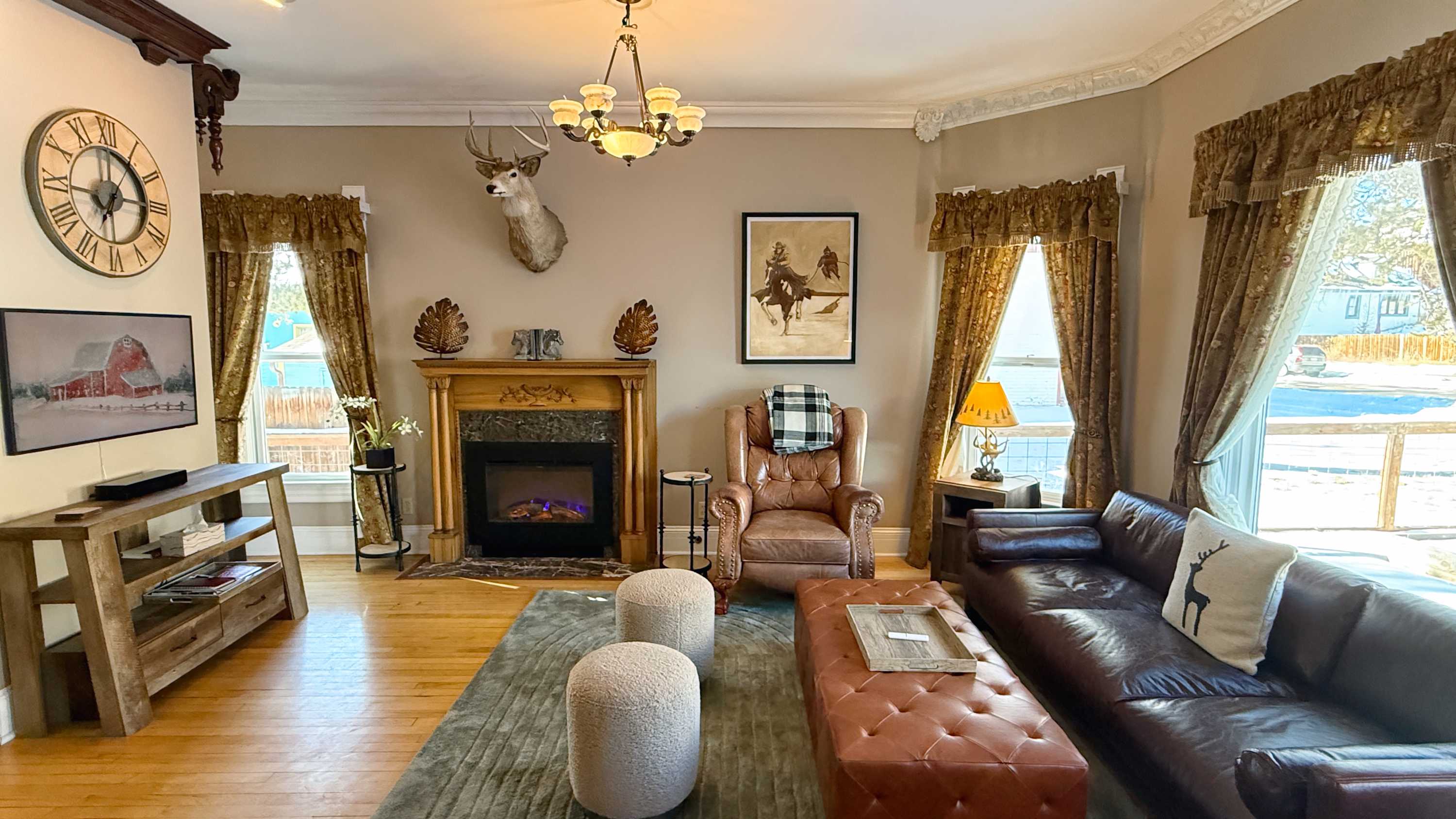 Big Groups - Sauna, Pool Table, Office, Pets OK — Leadville, CO — vacation rental