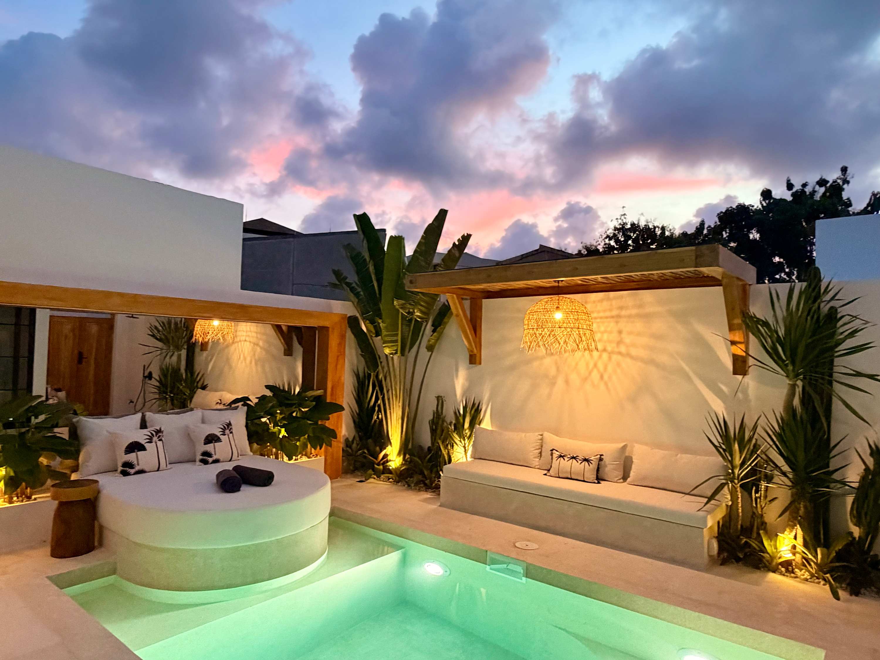 Stylish 1BR Private Pool Villa in Bingin, Uluwatu — Bingin, Bali — vacation rental