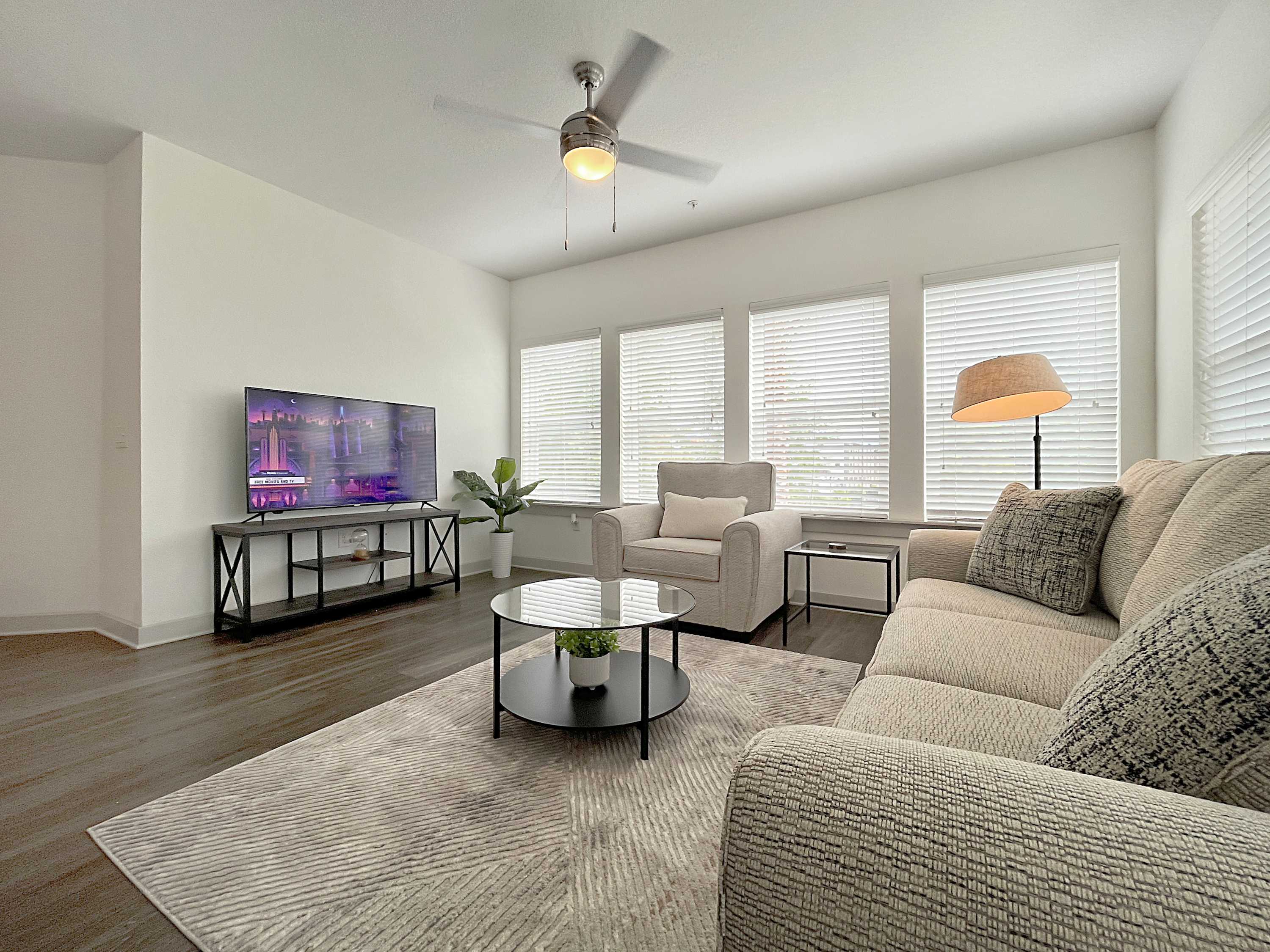 Spacious 3 BR Haven in Prime Central Tampa