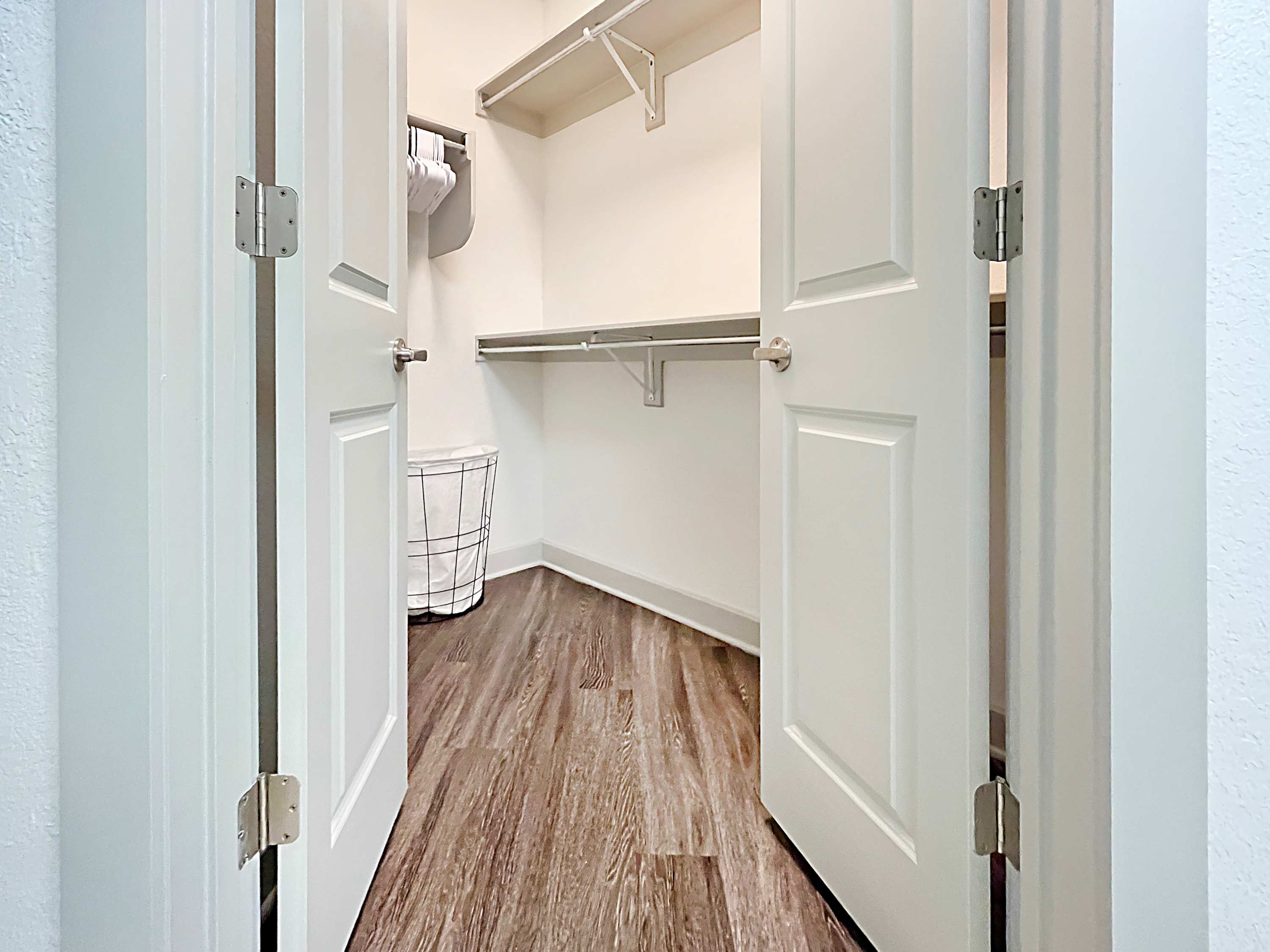 Spacious 3 BR Haven in Prime Central Tampa