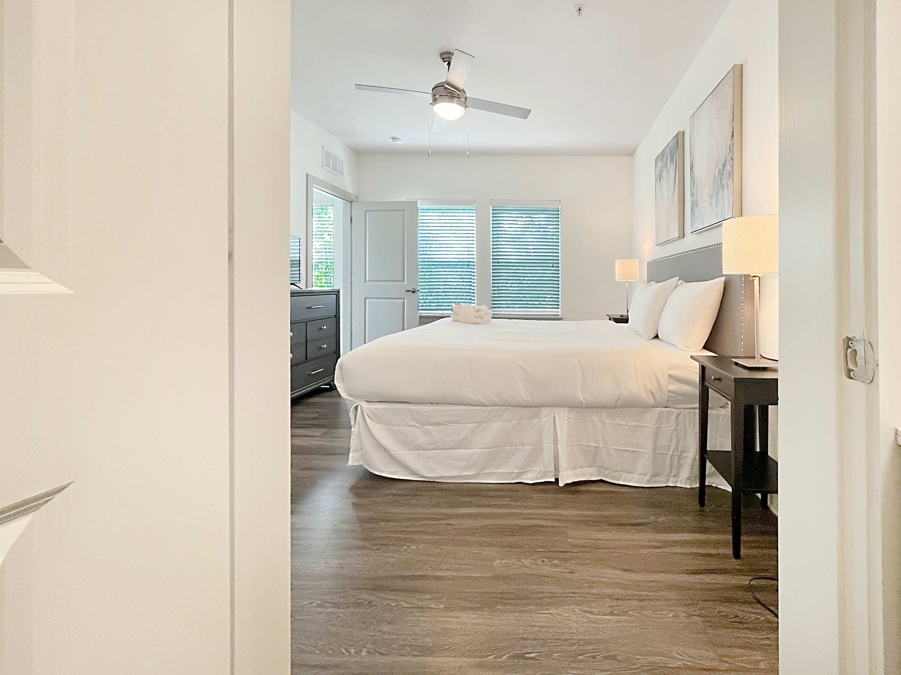 Spacious 3 BR Haven in Prime Central Tampa