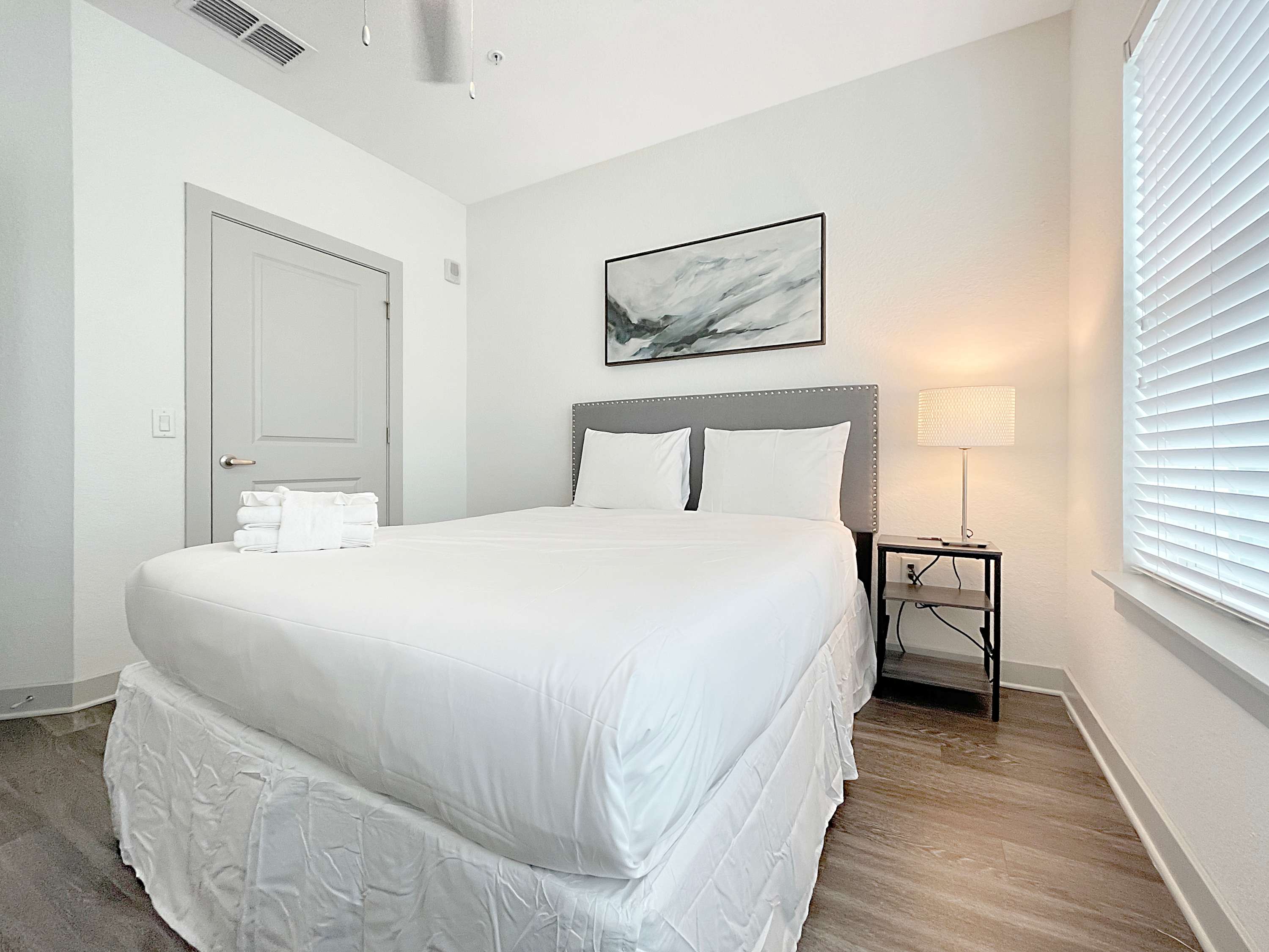 Spacious 3 BR Haven in Prime Central Tampa