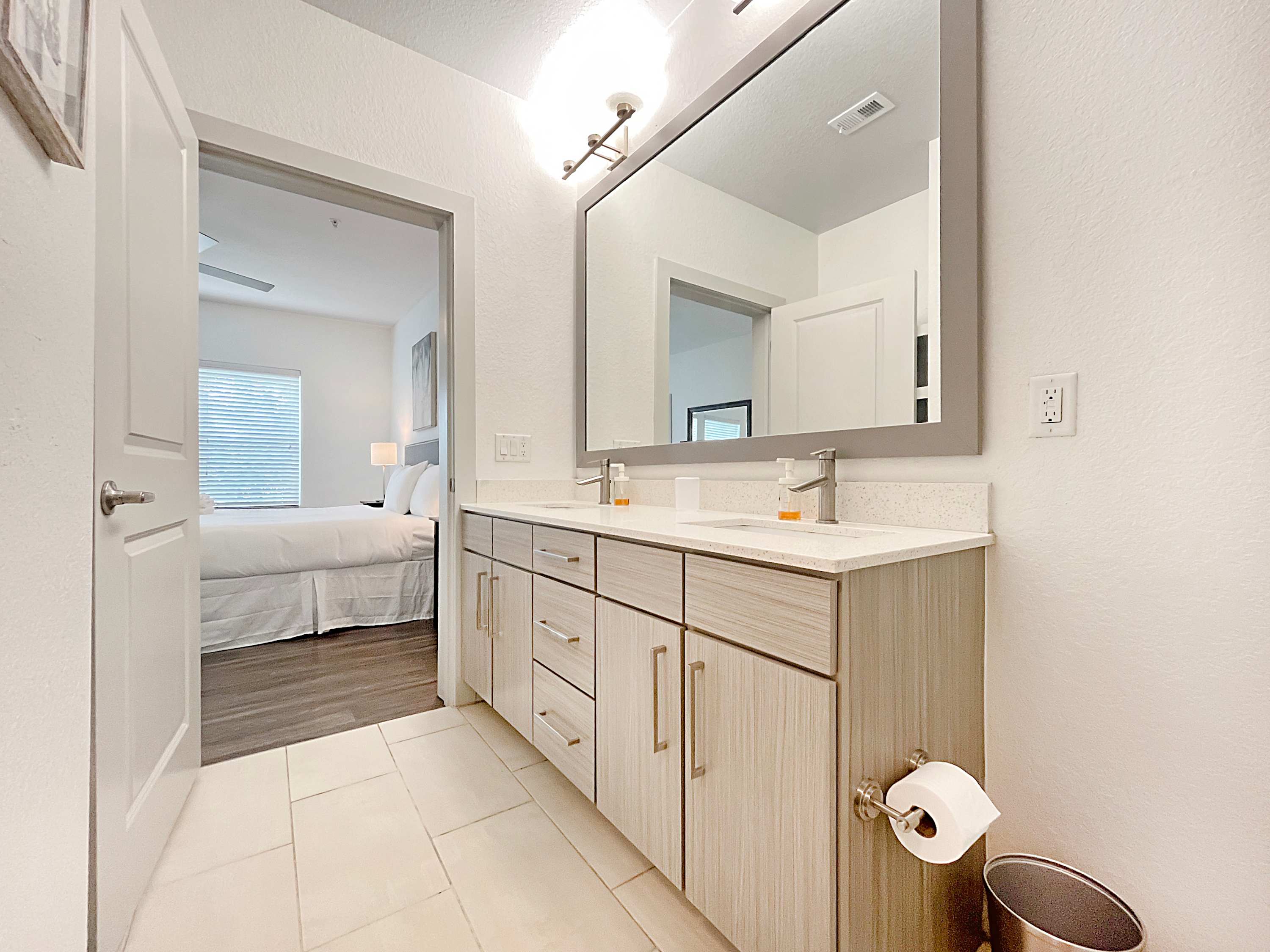 Spacious 3 BR Haven in Prime Central Tampa