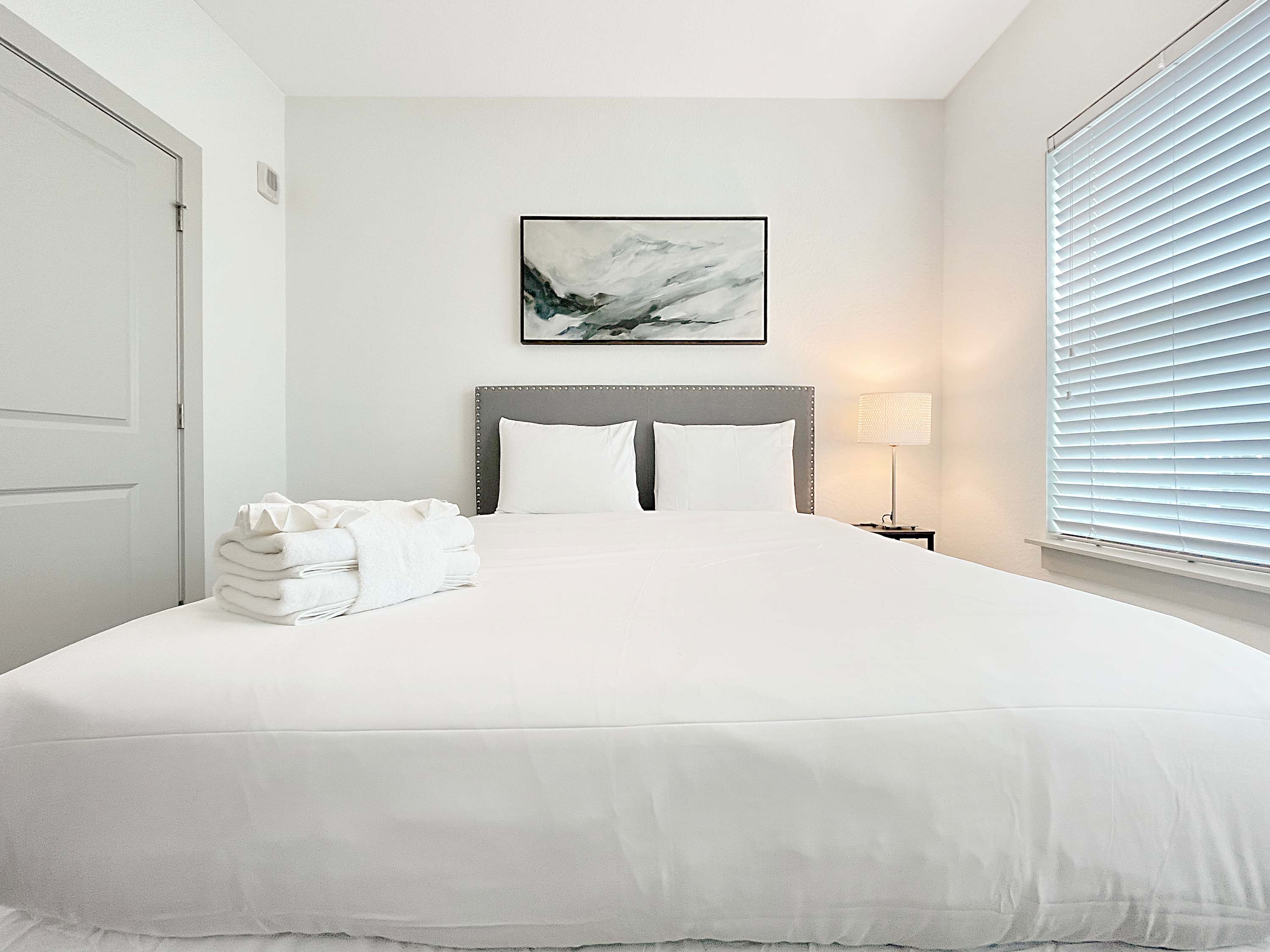 Spacious 3 BR Haven in Prime Central Tampa