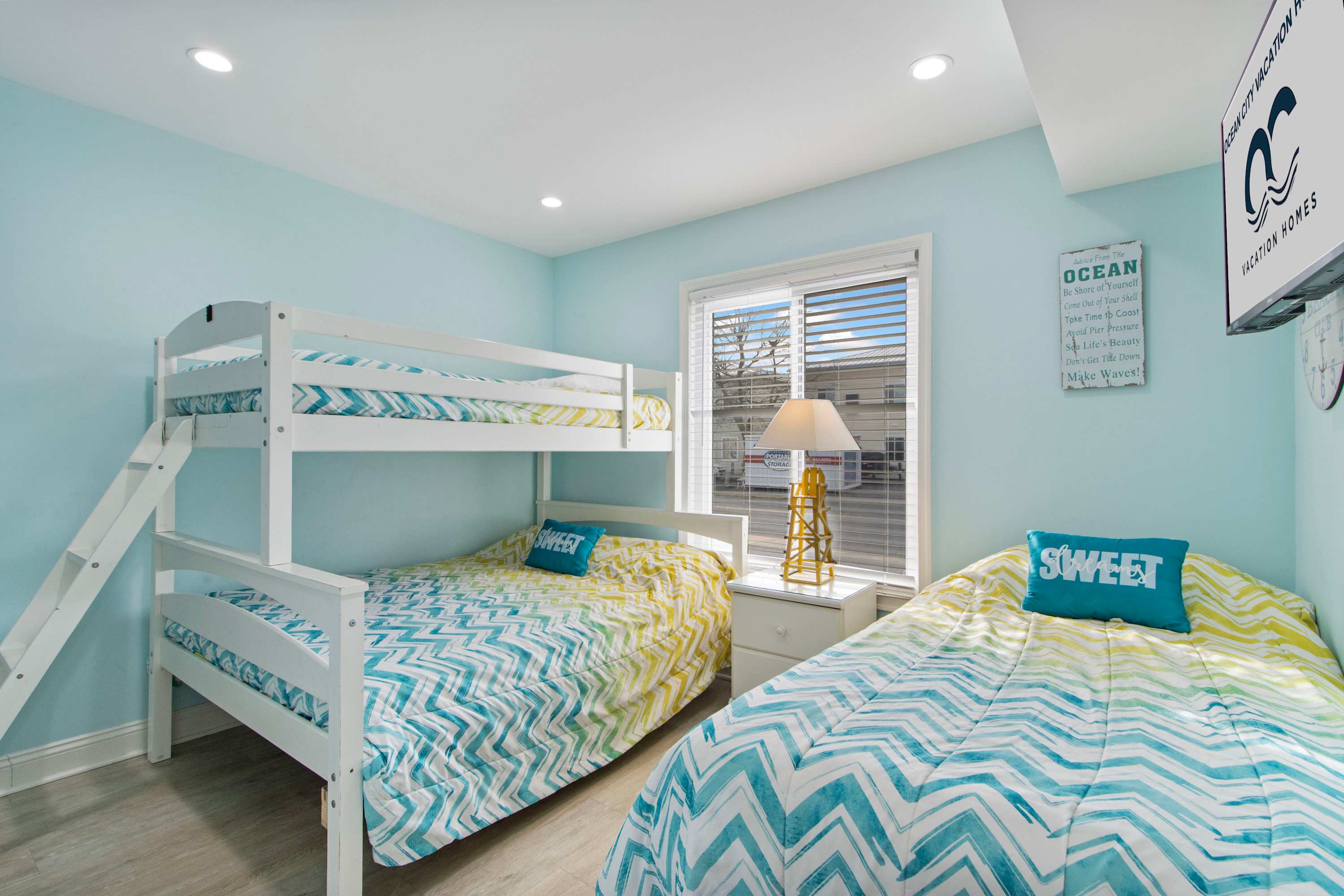 110A Newport Bay