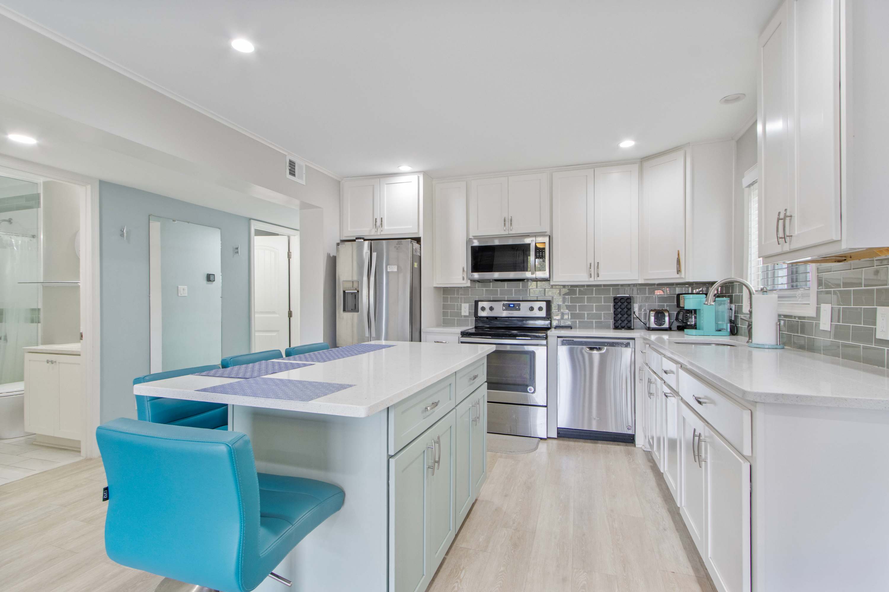 110A Newport Bay