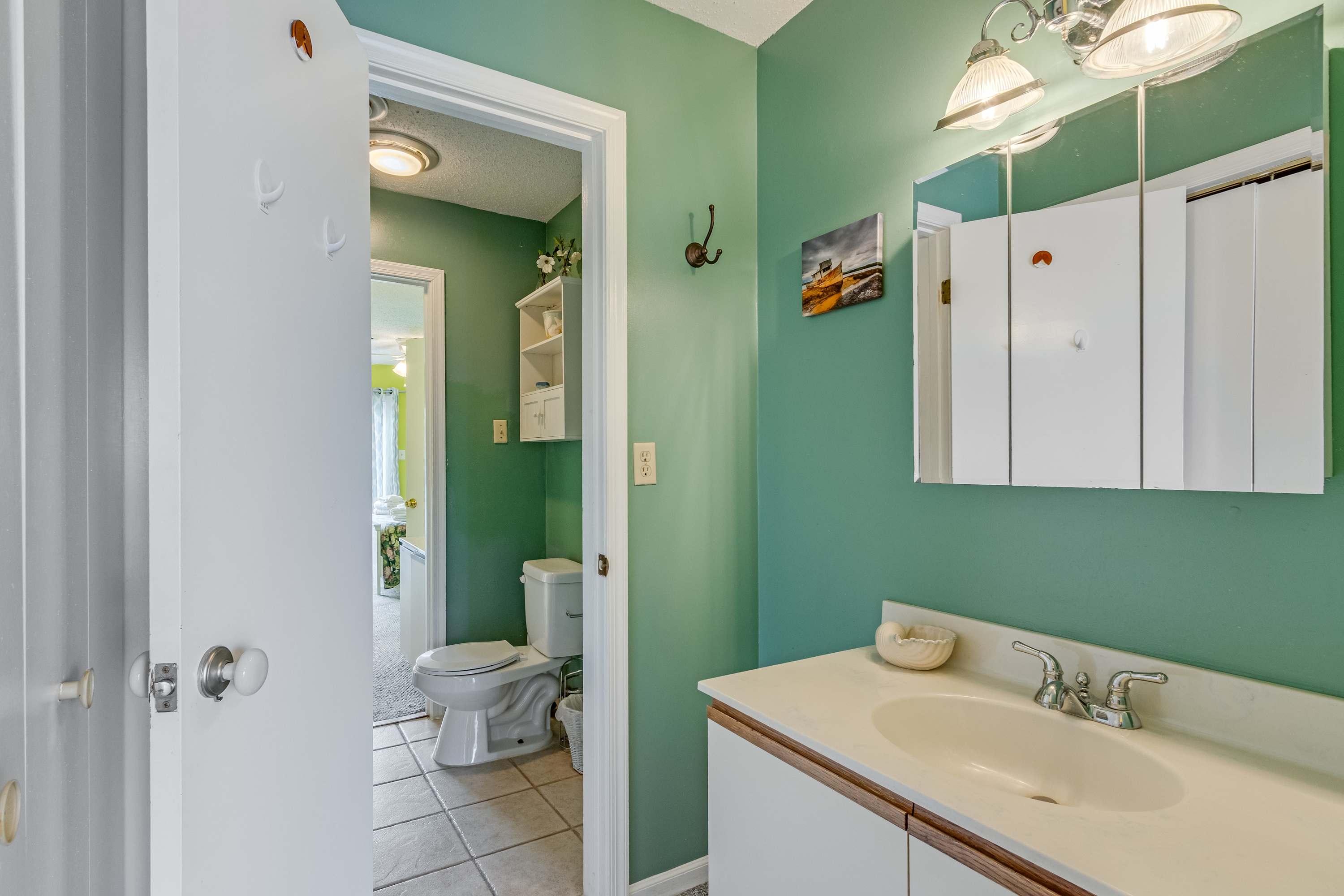 2BR Townhouse on 94th Street