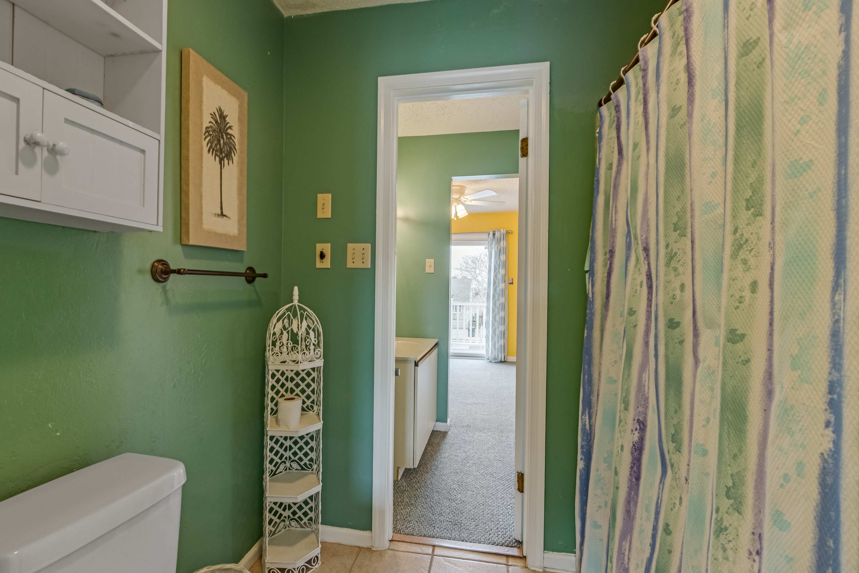 2BR Townhouse on 94th Street