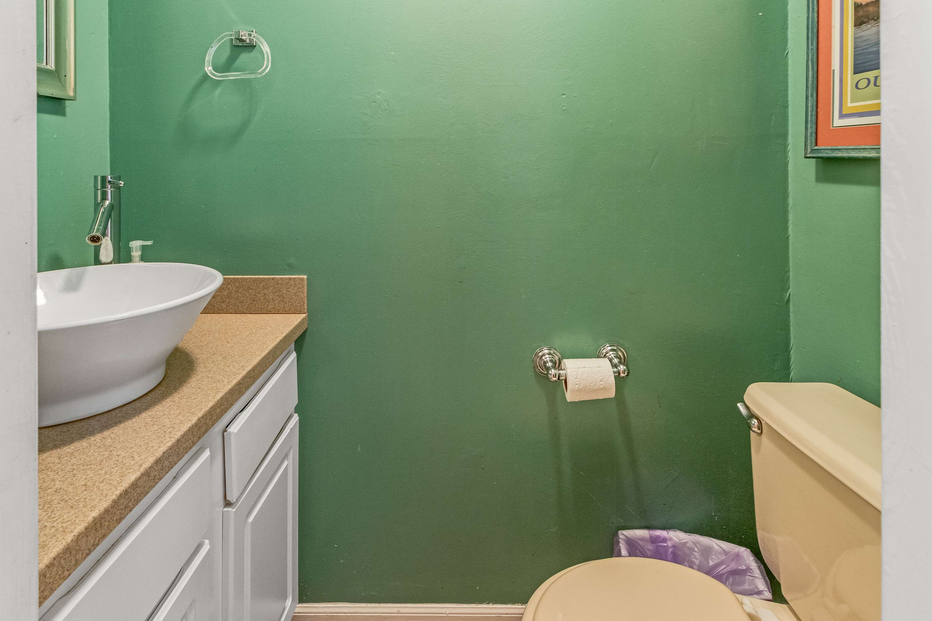 2BR Townhouse on 94th Street