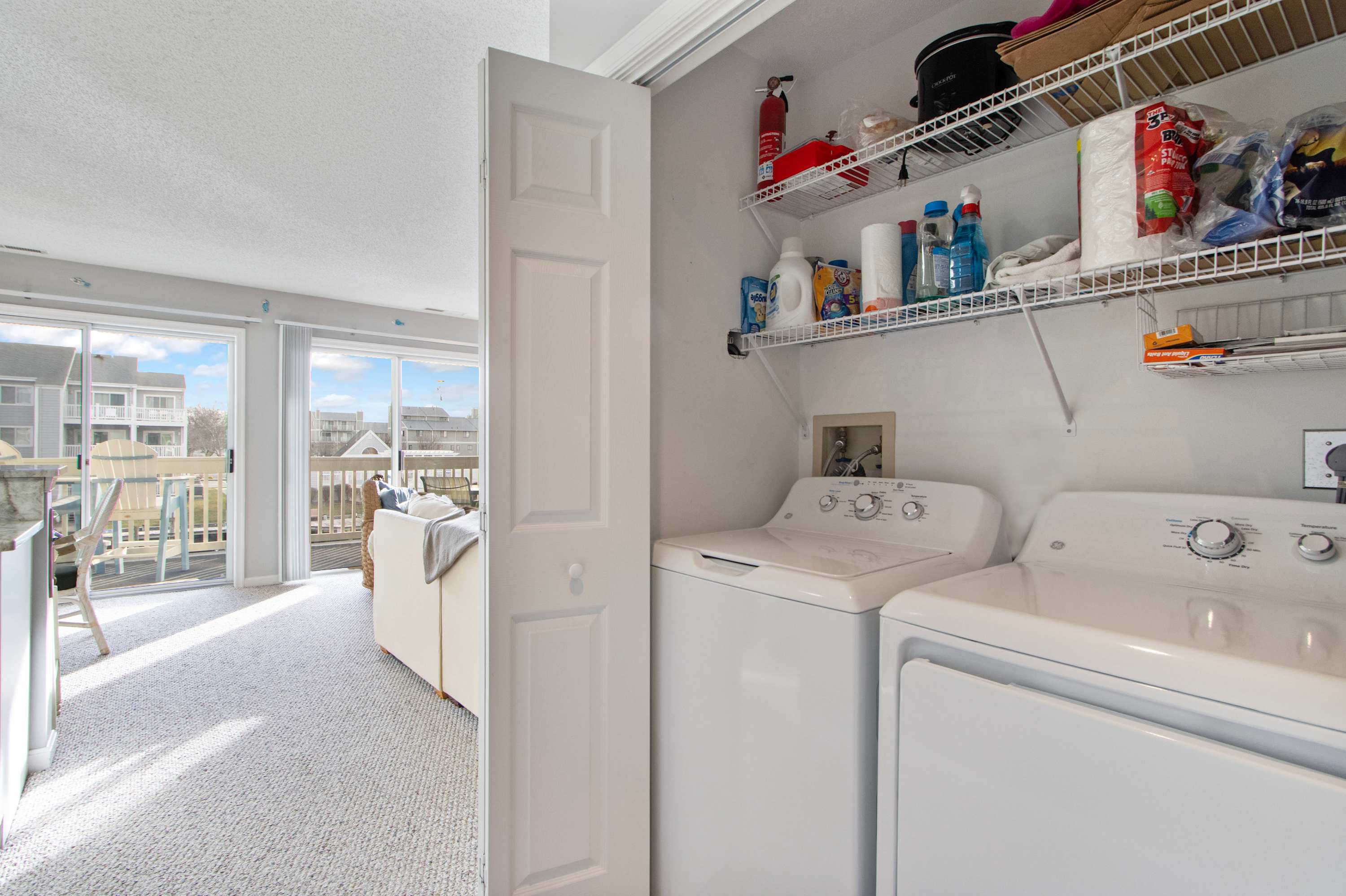 Cayman unit 216C
