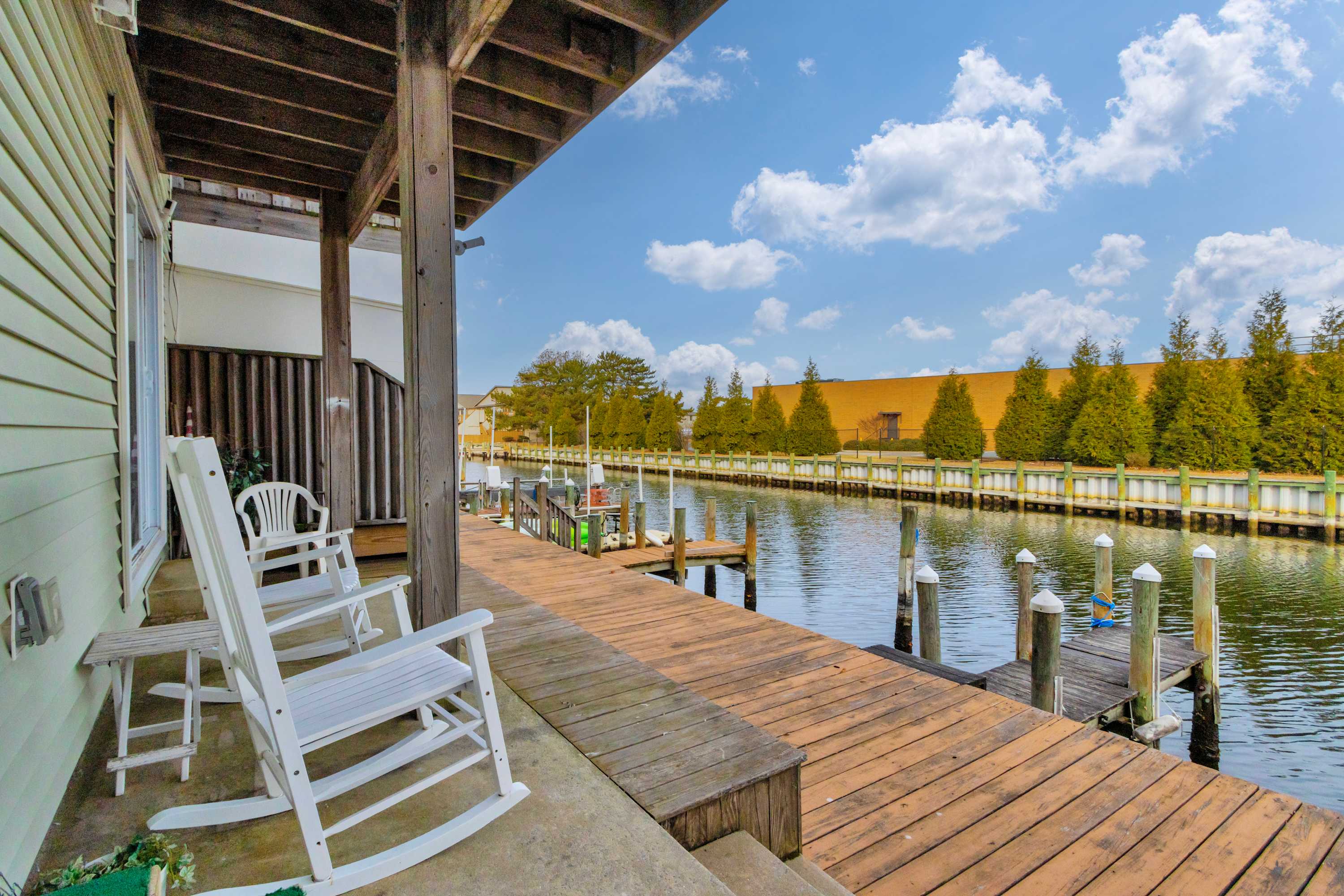 112B Newport Bay