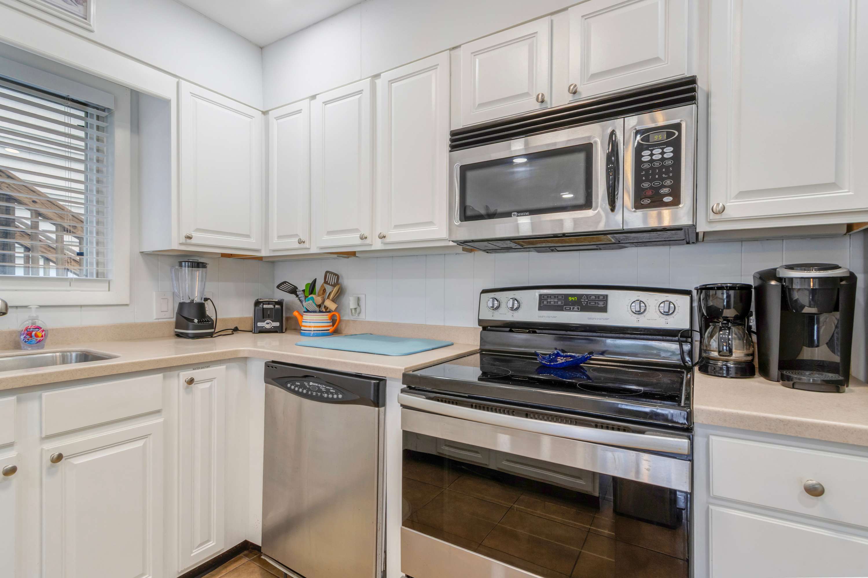 112B Newport Bay