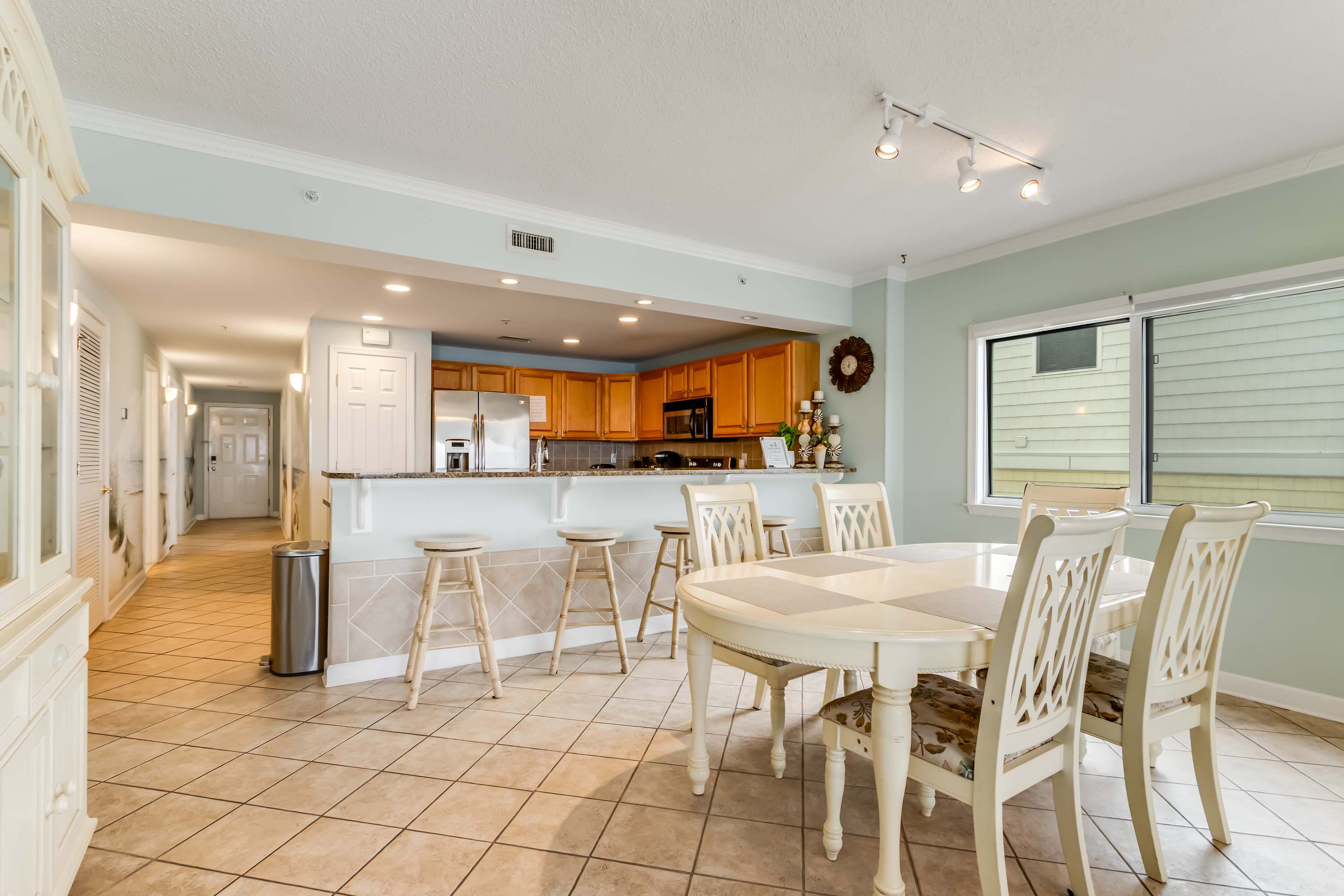 Bahia Vista Unit 201