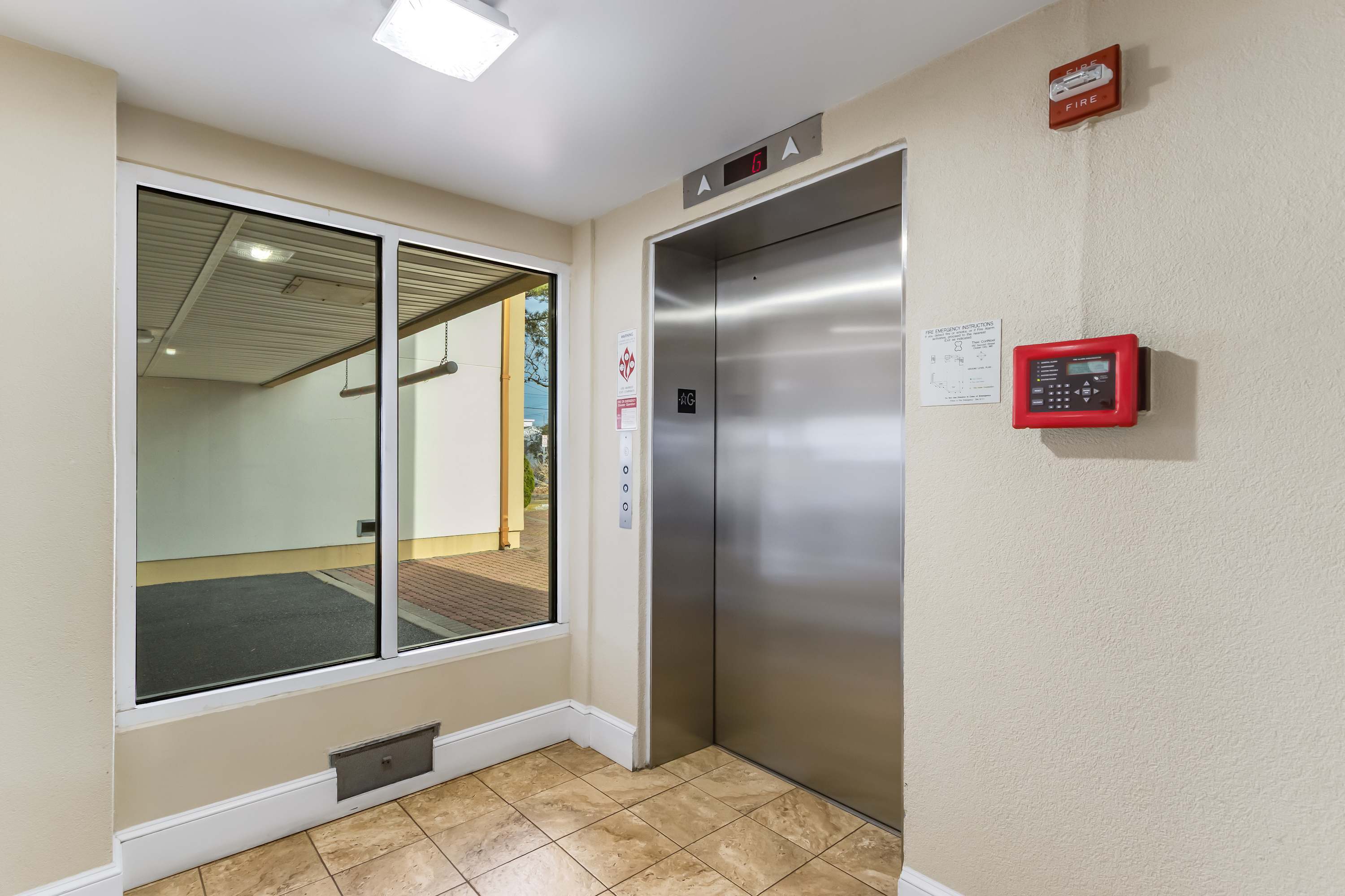 Cori Noel 301 | Expansive Balcony | Outdoor Pool