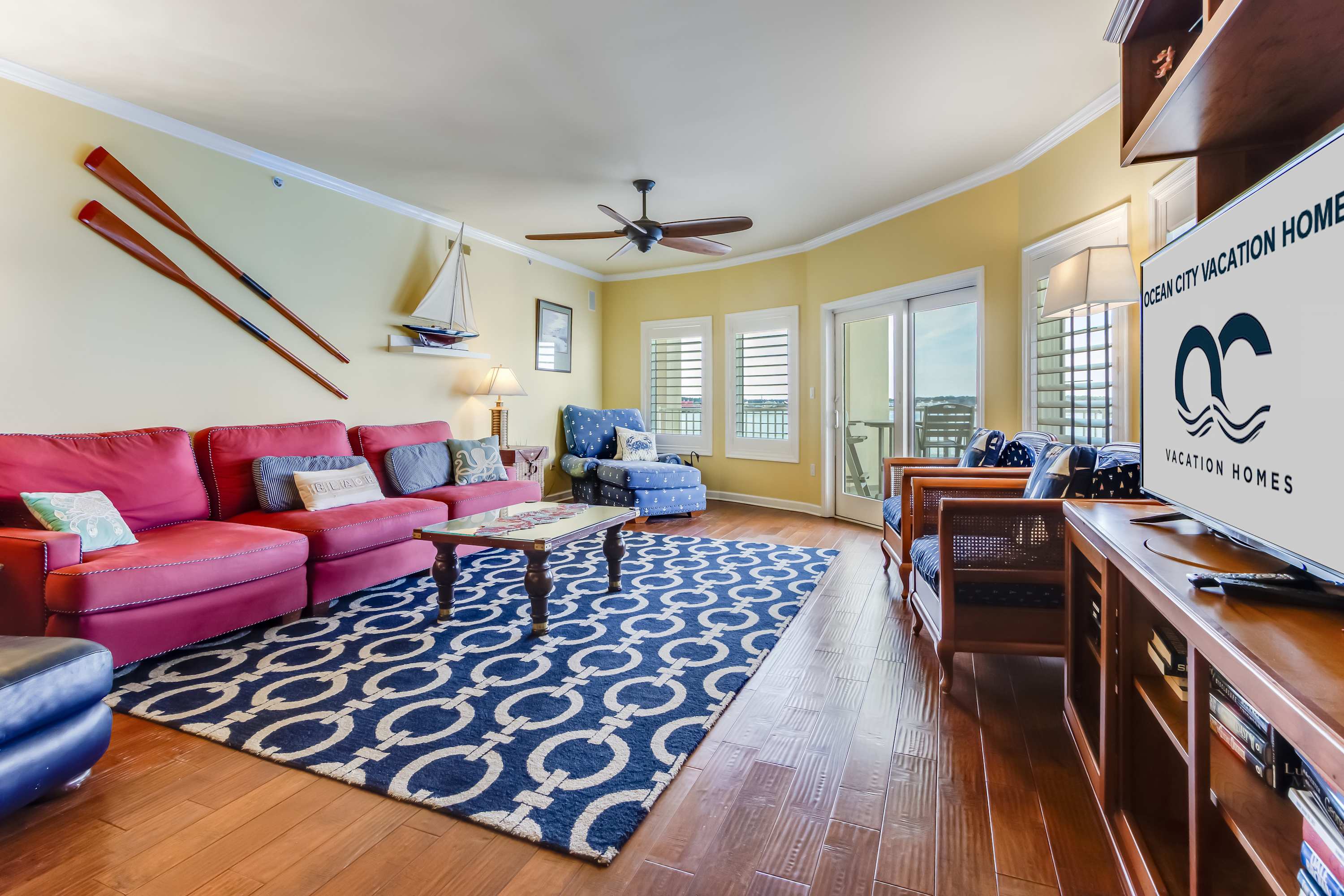 Cori Noel 301 | Expansive Balcony | Outdoor Pool