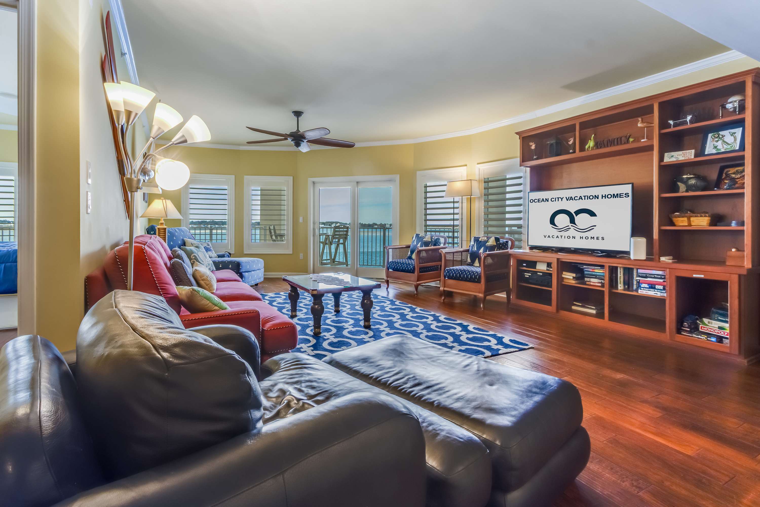 Cori Noel 301 | Expansive Balcony | Outdoor Pool