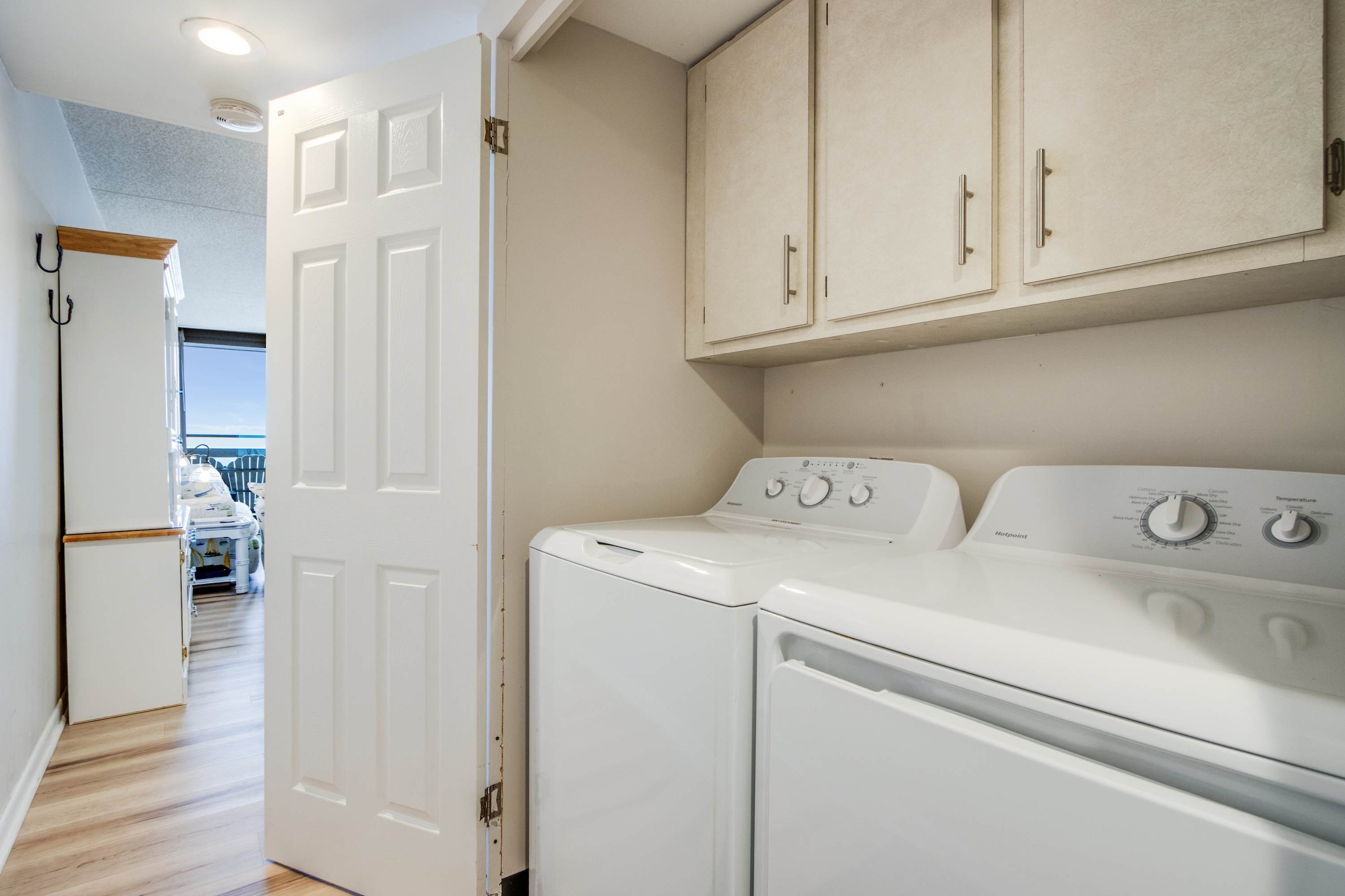 Golden Sands 1412, Oceanfront, Pools, Games
