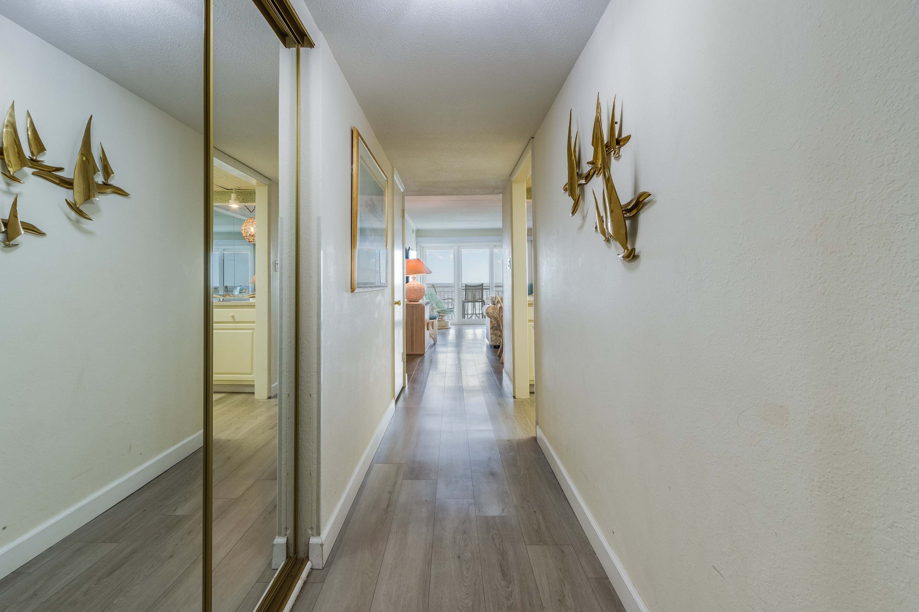 Diamond Beach 305