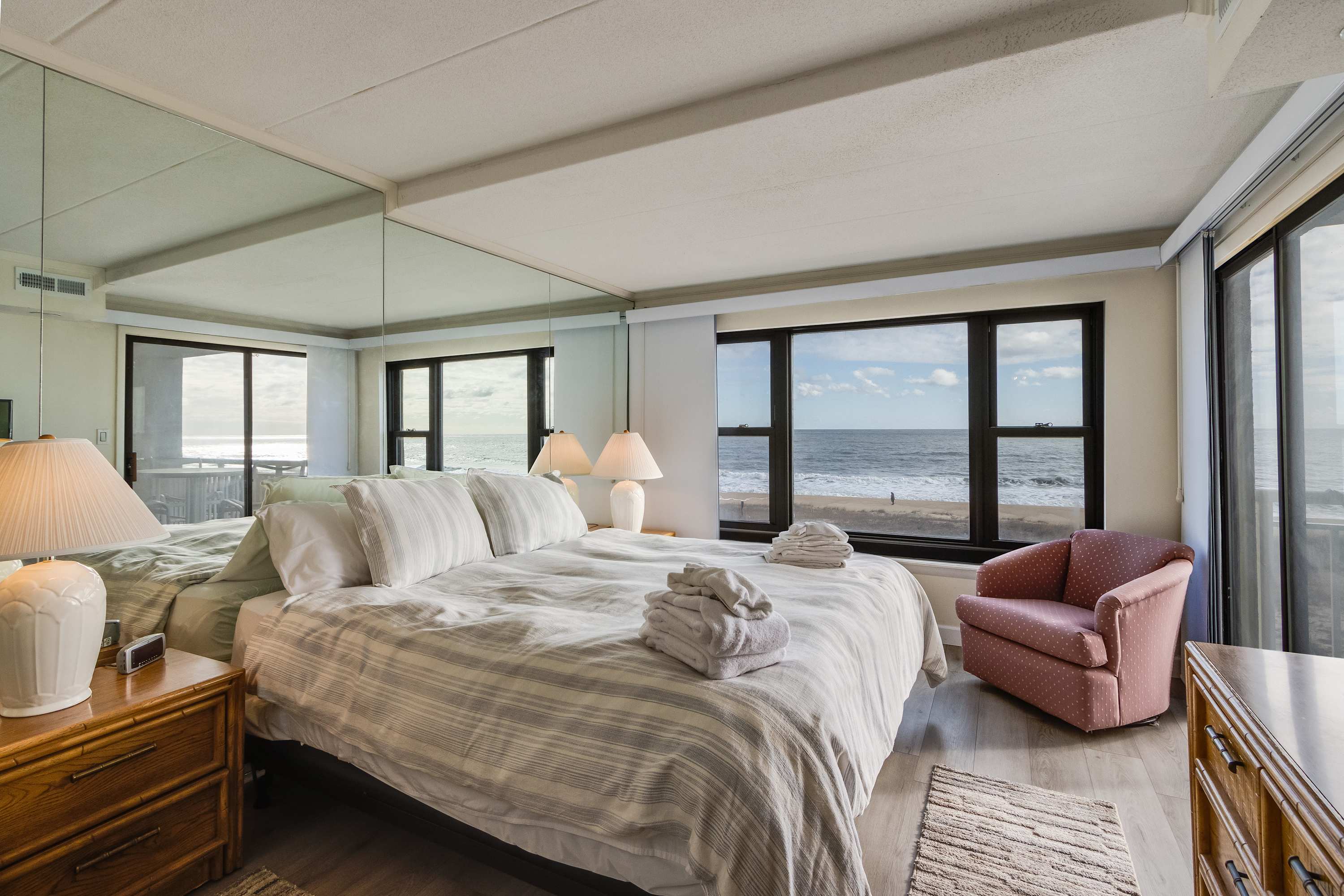 Diamond Beach 305