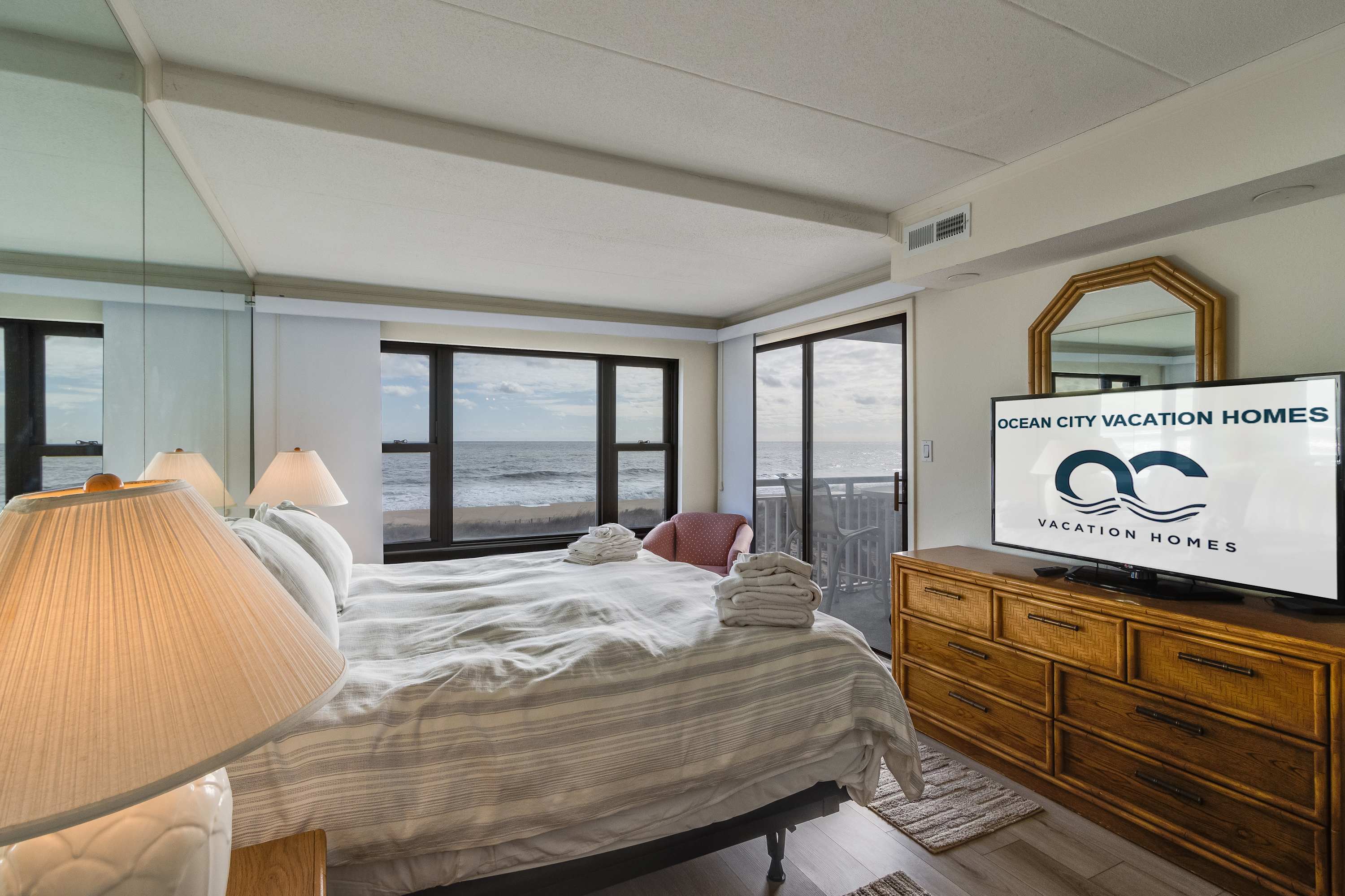 Diamond Beach 305