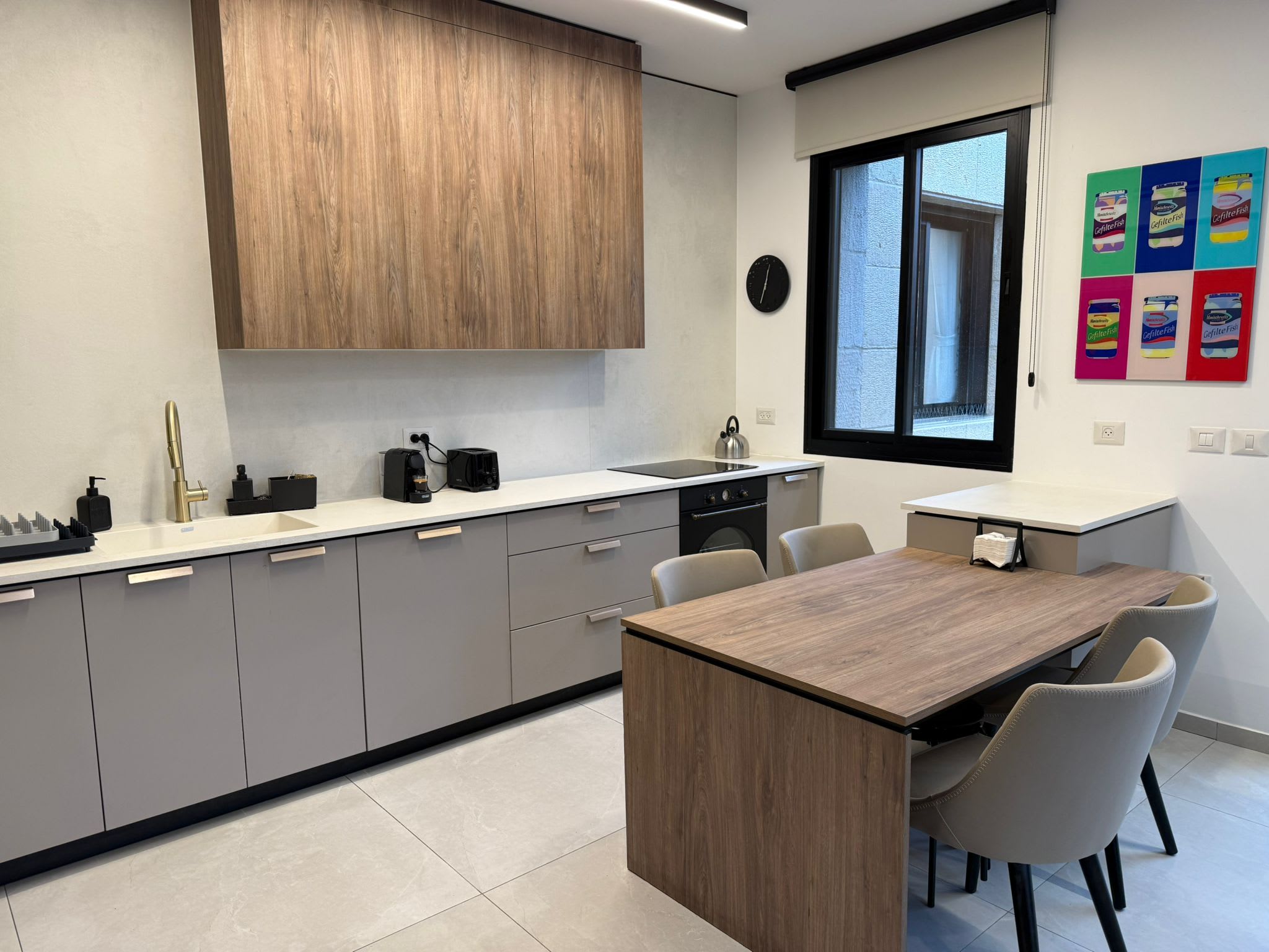Bright & Stylish 2BR in the Heart of Jerusalem