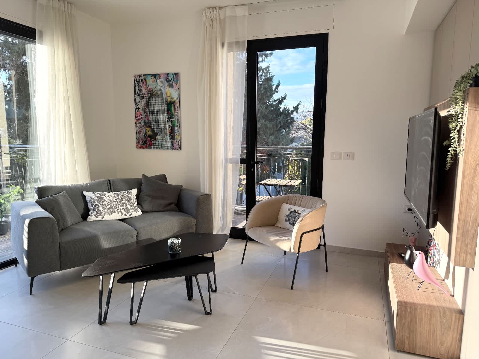 Bright & Stylish 2BR in the Heart of Jerusalem