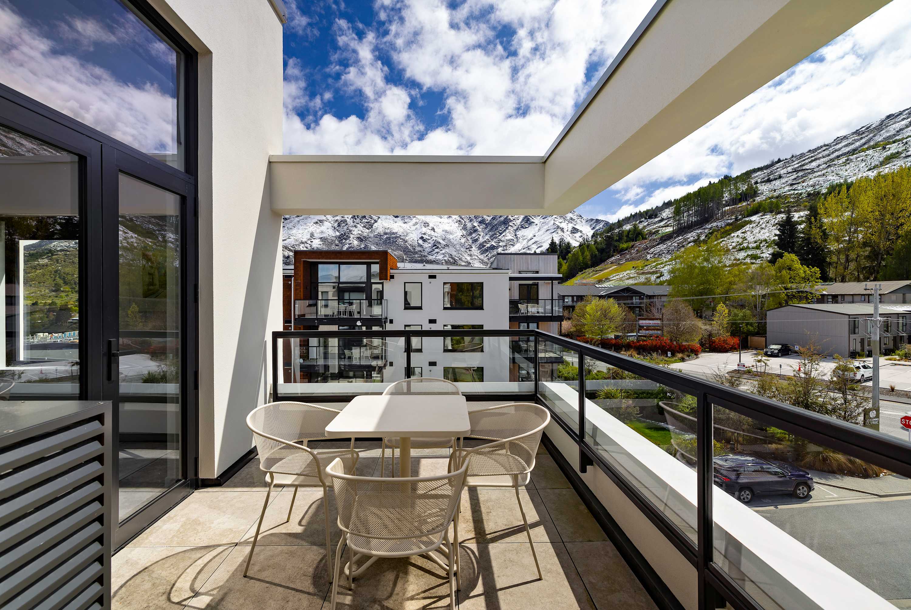 Coronet Parc Penthouse Apartment