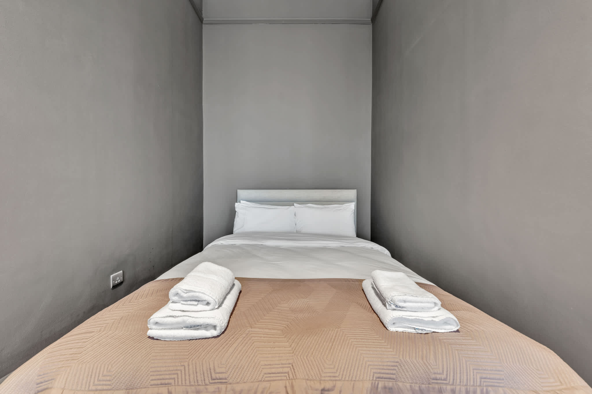 View Premium Mayfair One-Bedroom Suite in Hertford Street W1J 7SS Premium Mayfair One-Bedroom Suite in Hertford Street W1J 7SS - Property image 6 - VivreStays