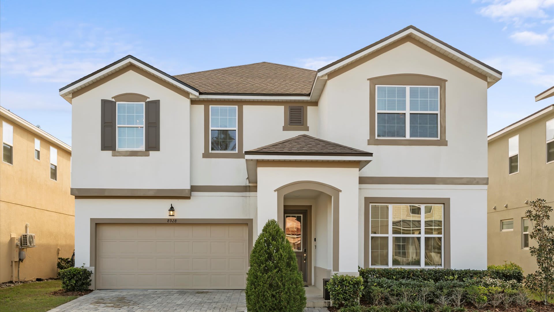 Upstay Solara Resort Villa Pool Cinema Games | Photo 6