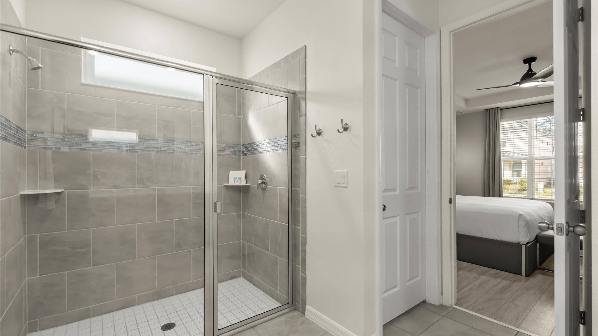 Upstay Solara Resort Villa Pool Cinema Games | Photo 32