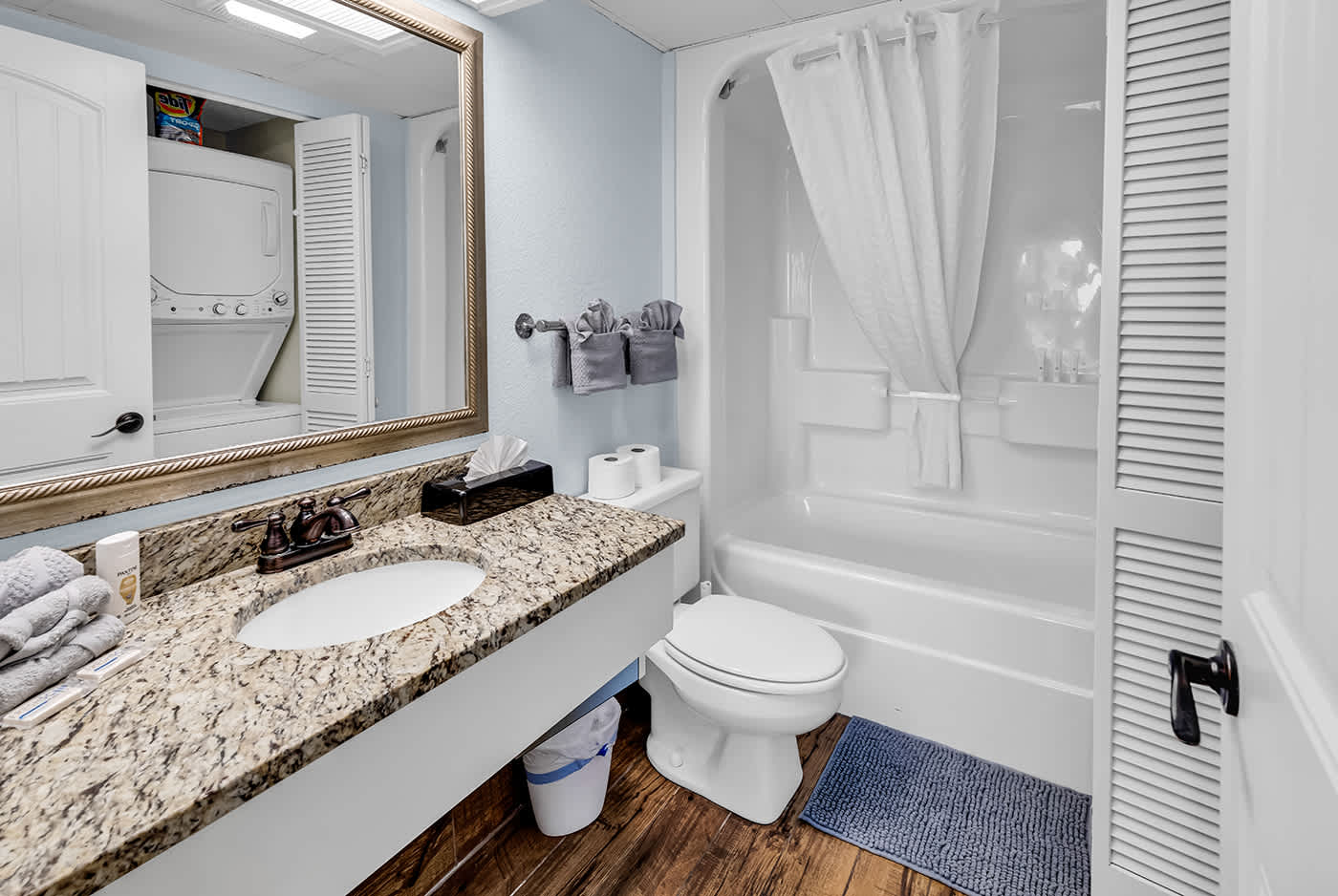 Oceanfront Luxury 2BR Litchfield Beach Escape | Photo 16