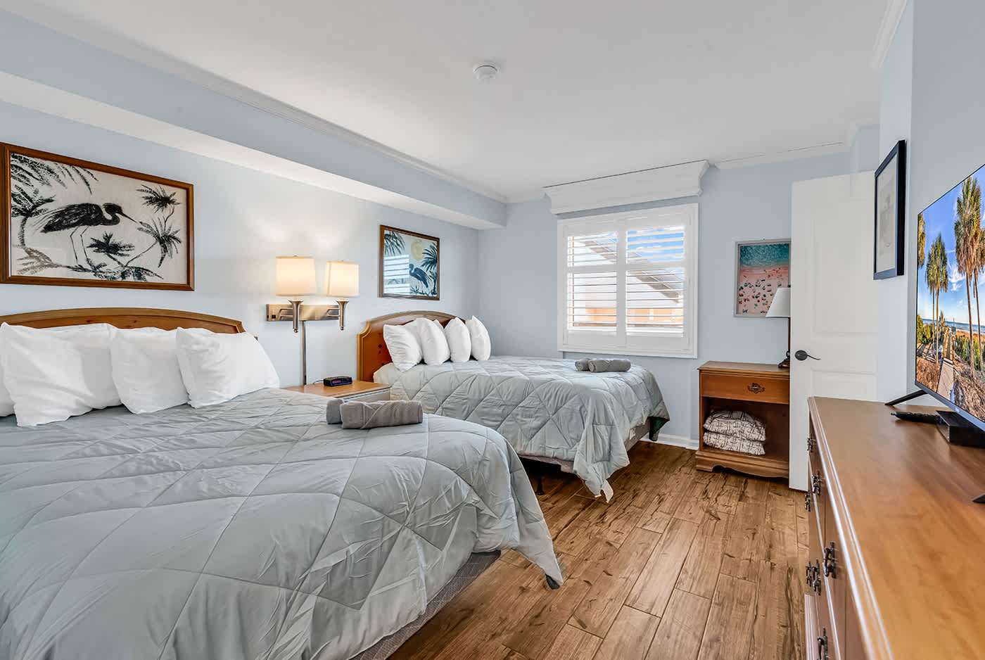 Oceanfront Luxury 2BR Litchfield Beach Escape | Photo 18