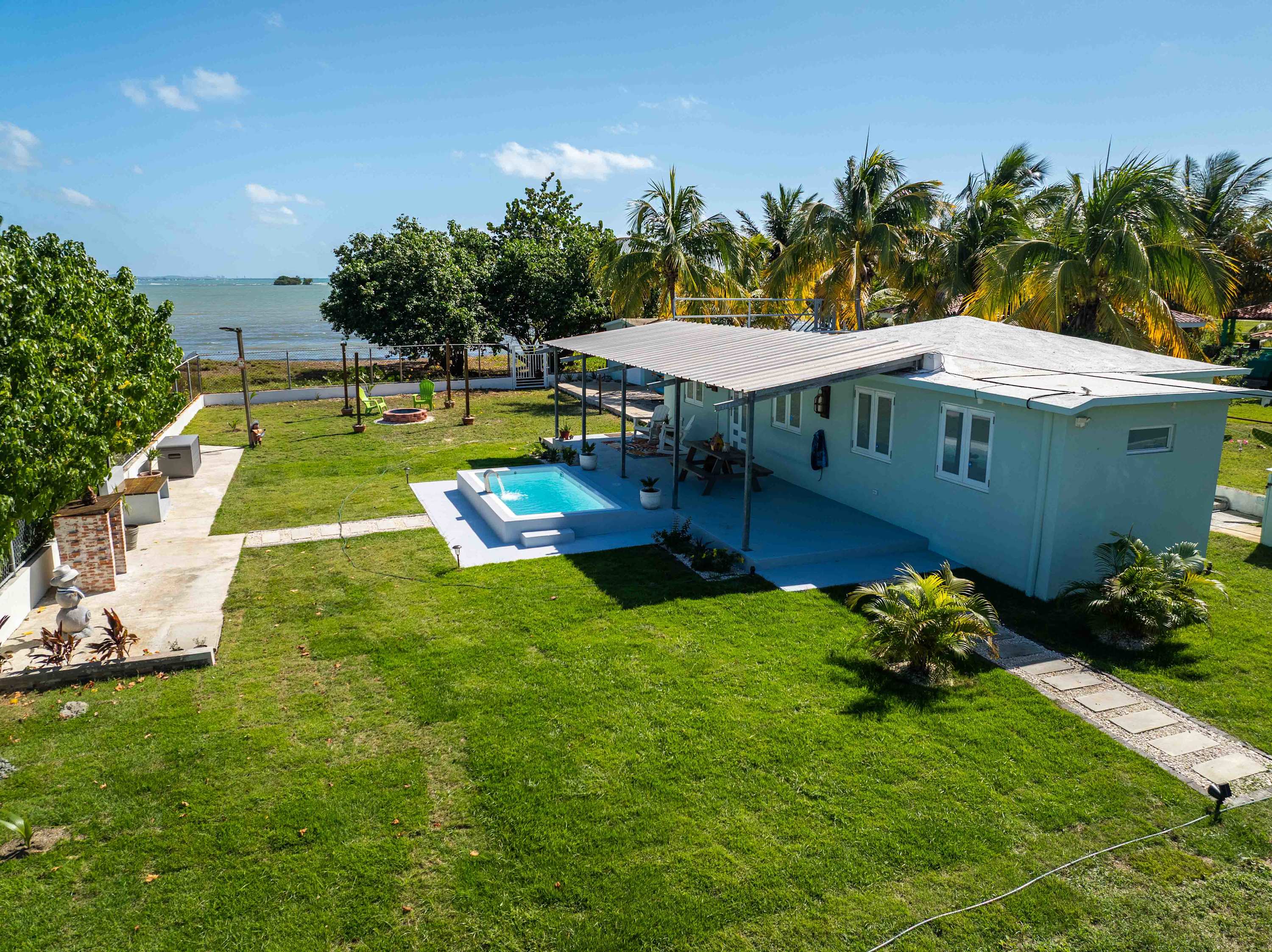 Santa Isabel Ocean Paradise Retreat — Jauca, Santa Isabel — vacation rental