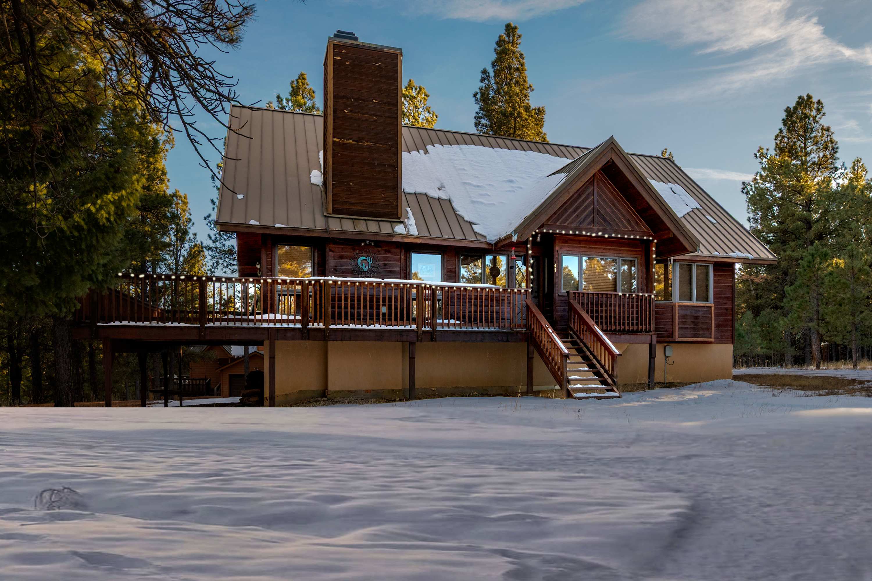 Pah's Haus | Hot Tub | Scenic View | Dog-Friendly — Angel Fire, NM — vacation rental