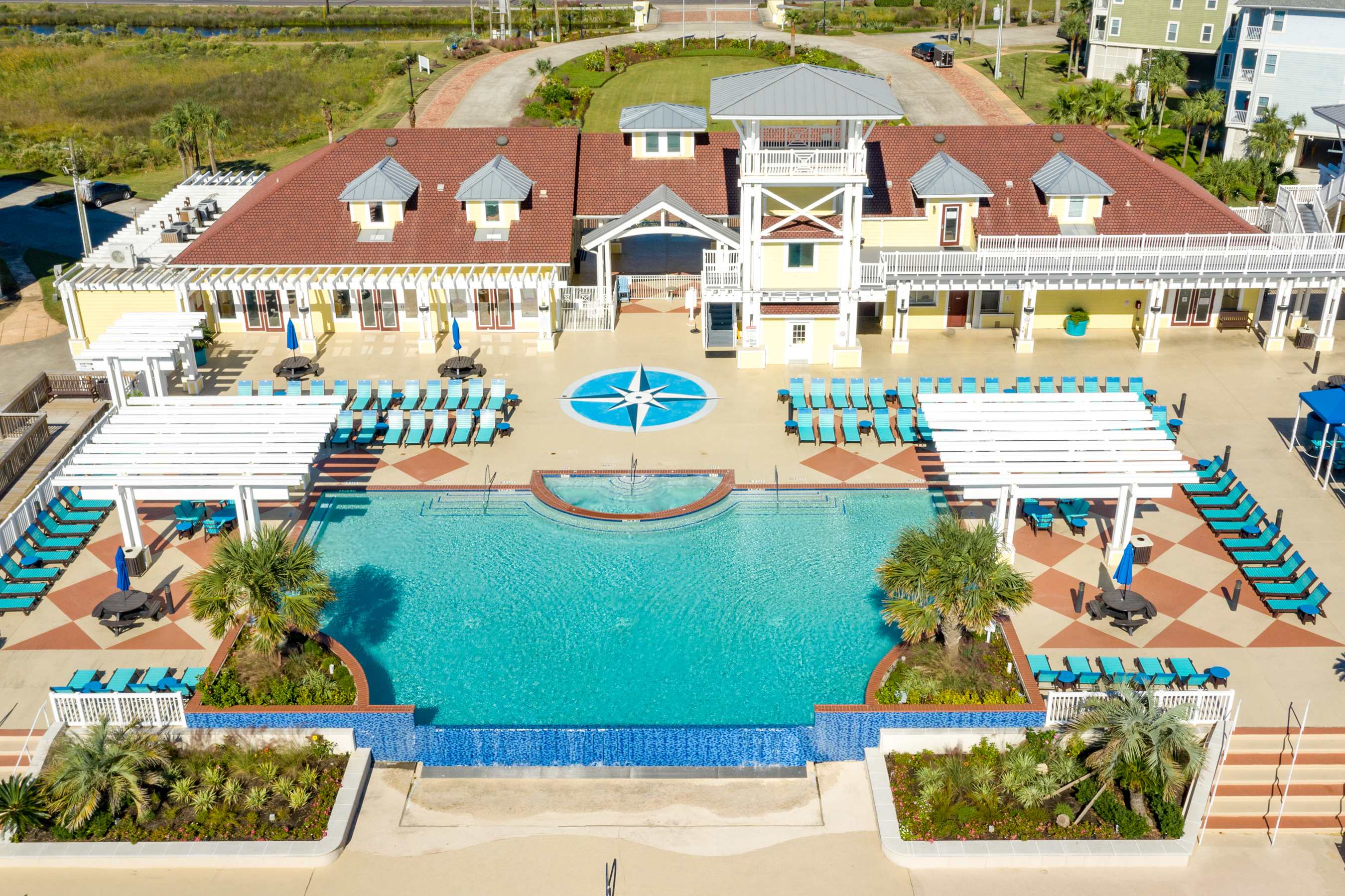 Sunset Vista Heated Pool Lazy River 2 x Hot Tubs 4