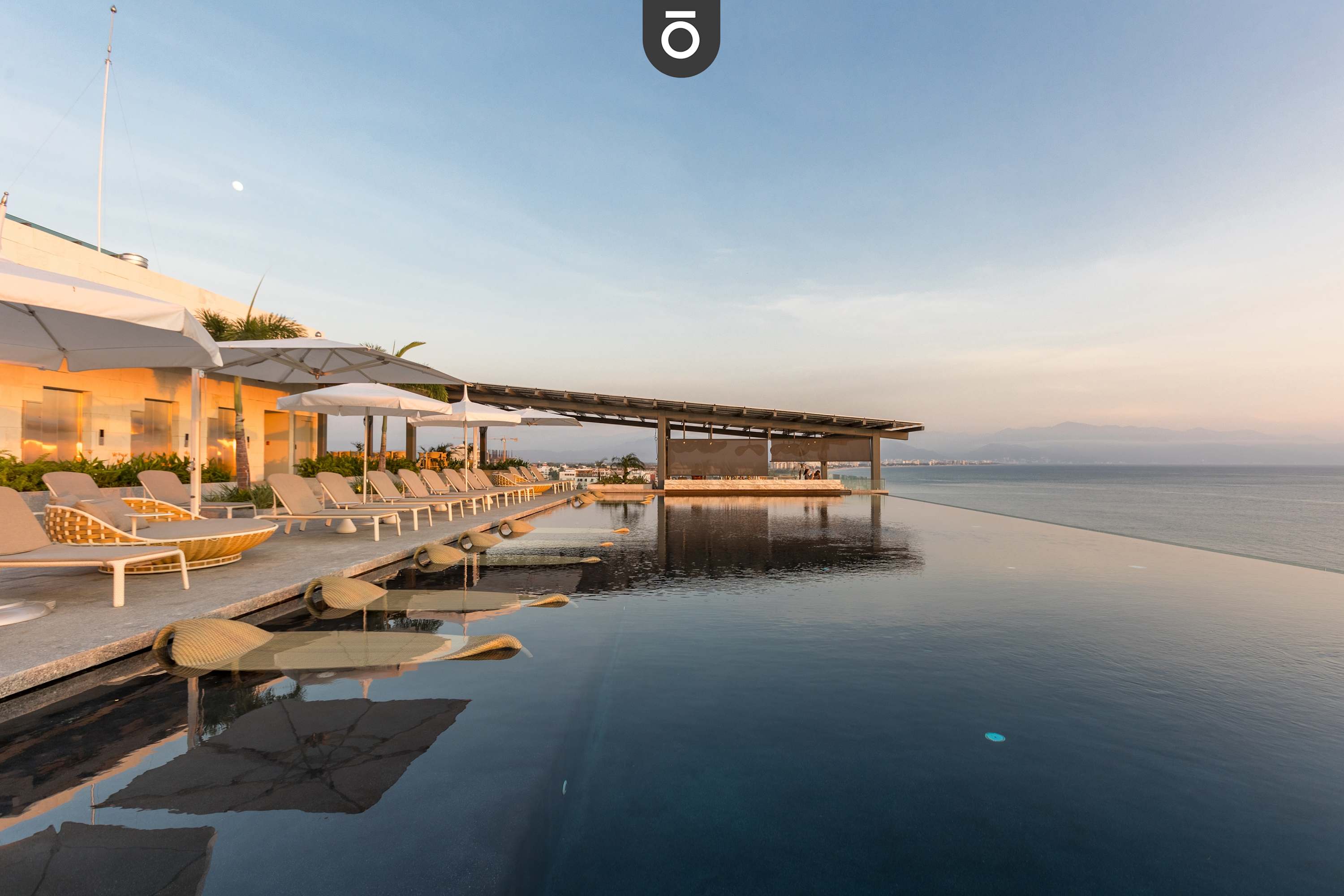 Udara 2E | Corner 3BR Partial Ocean View + Padel — Bucerías, Nayarit — vacation rental