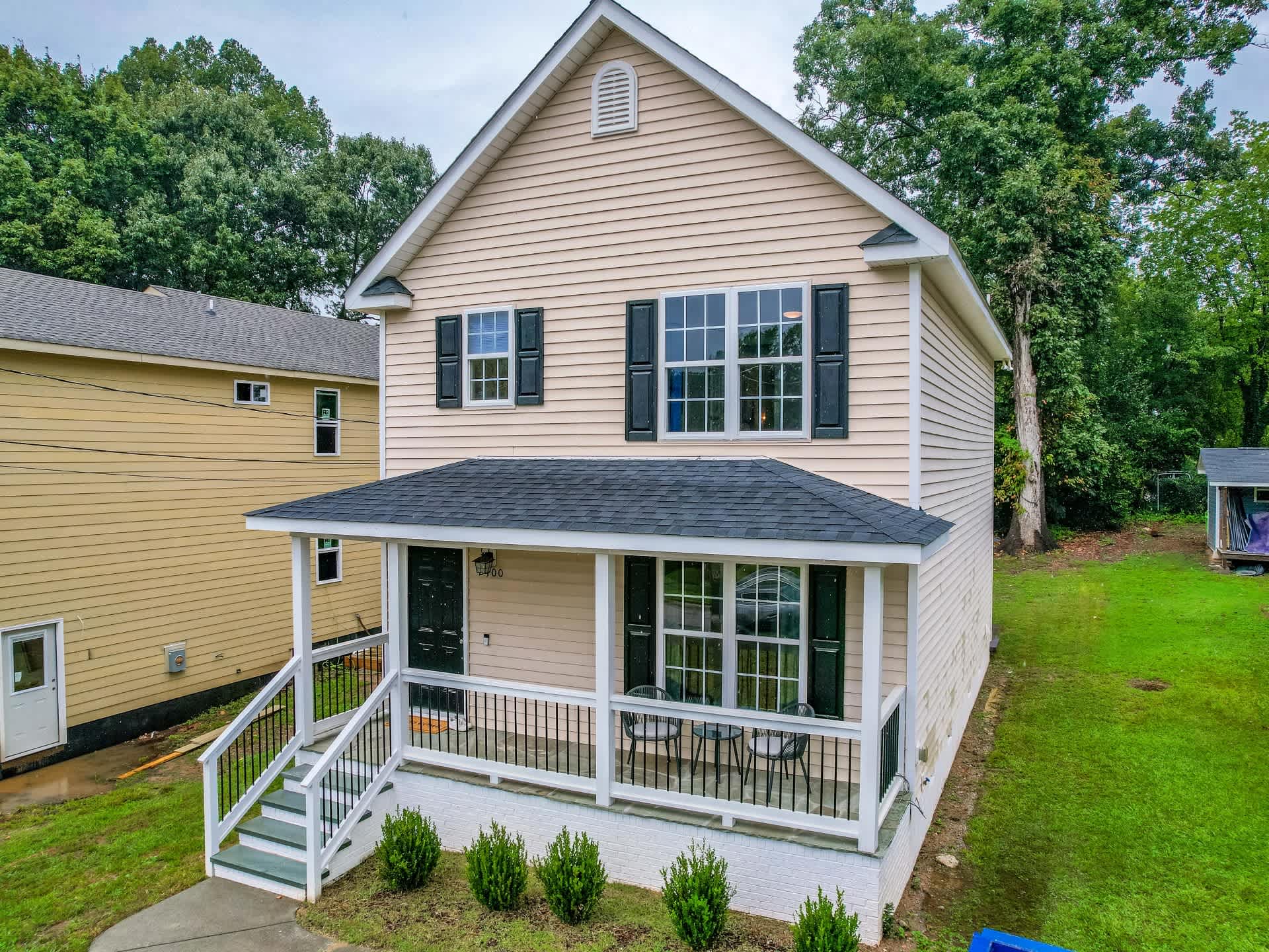 Raleigh Retreat: Fire Pit, Patio & Workspace — Raleigh, NC — vacation rental
