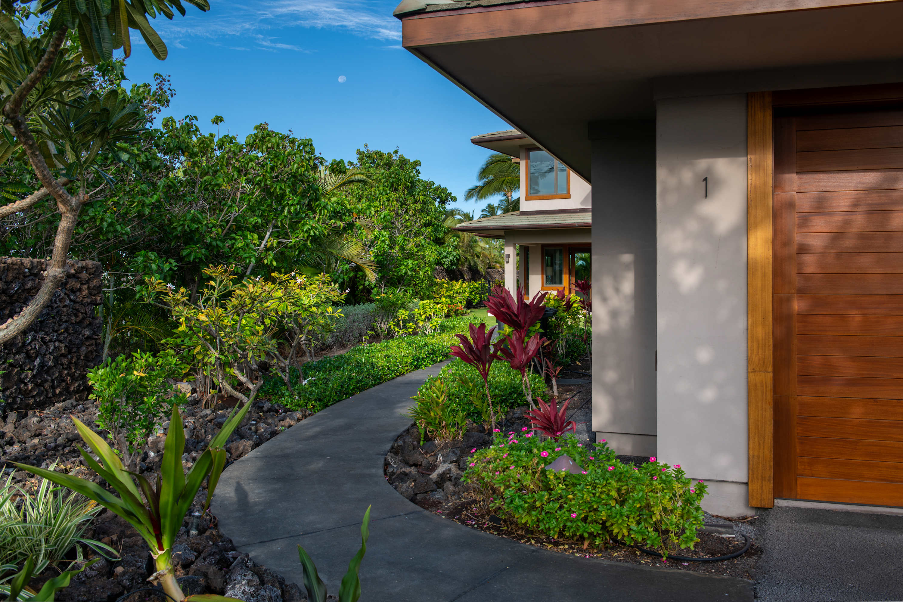Entry | Hale Nanea at Residences of Laulea, Big Island, Hawaii, by Luxus Vacation Properties